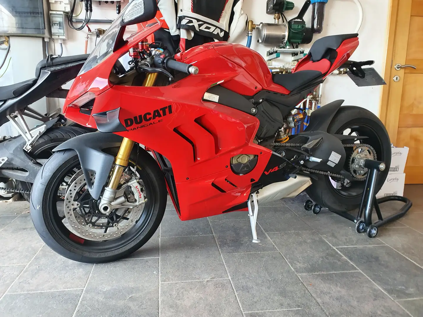 Ducati Panigale V4 S Rouge - 2