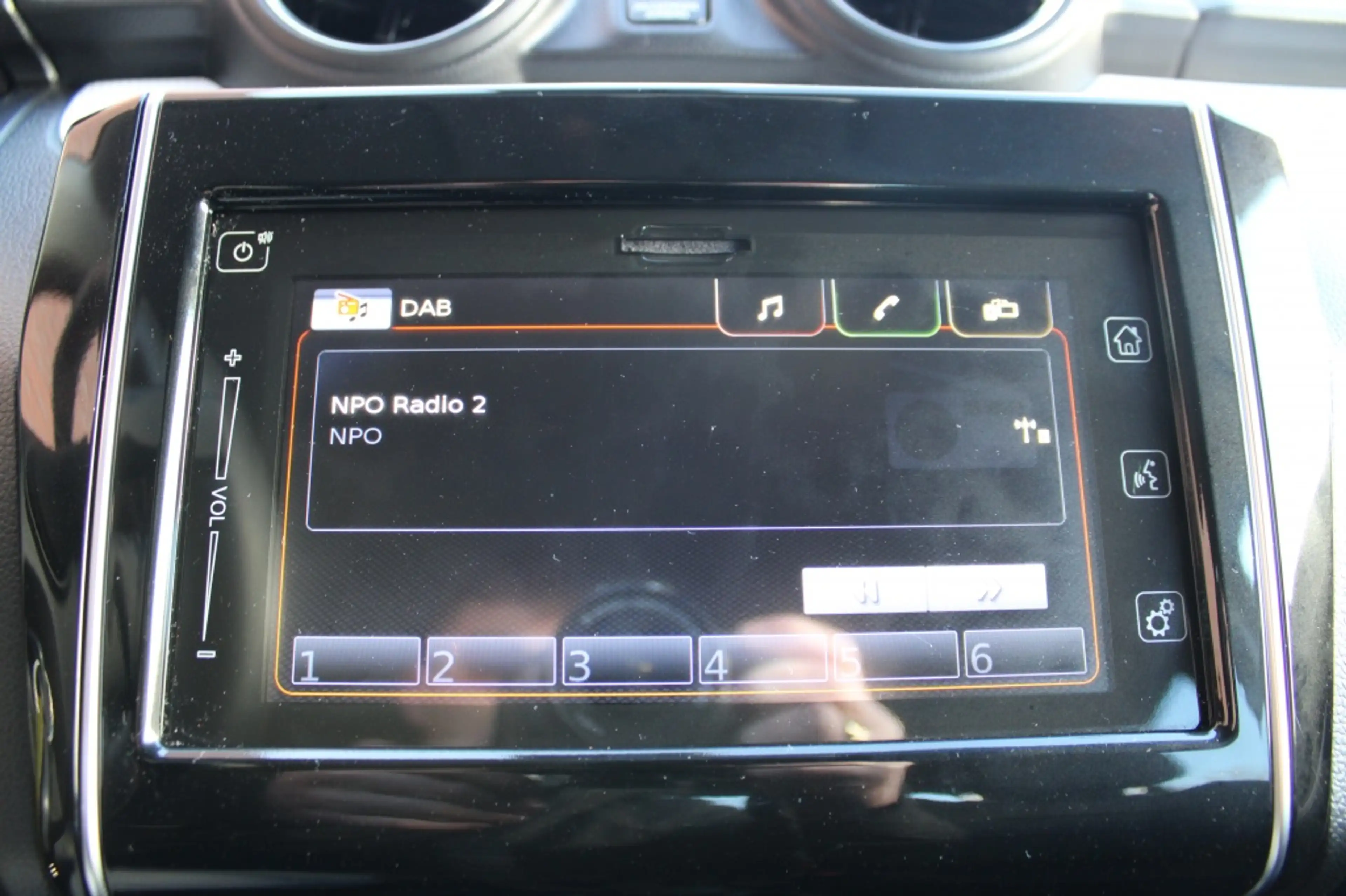 Suzuki Swift 1.2 Select Smart Hybrid Automaat — photo 17