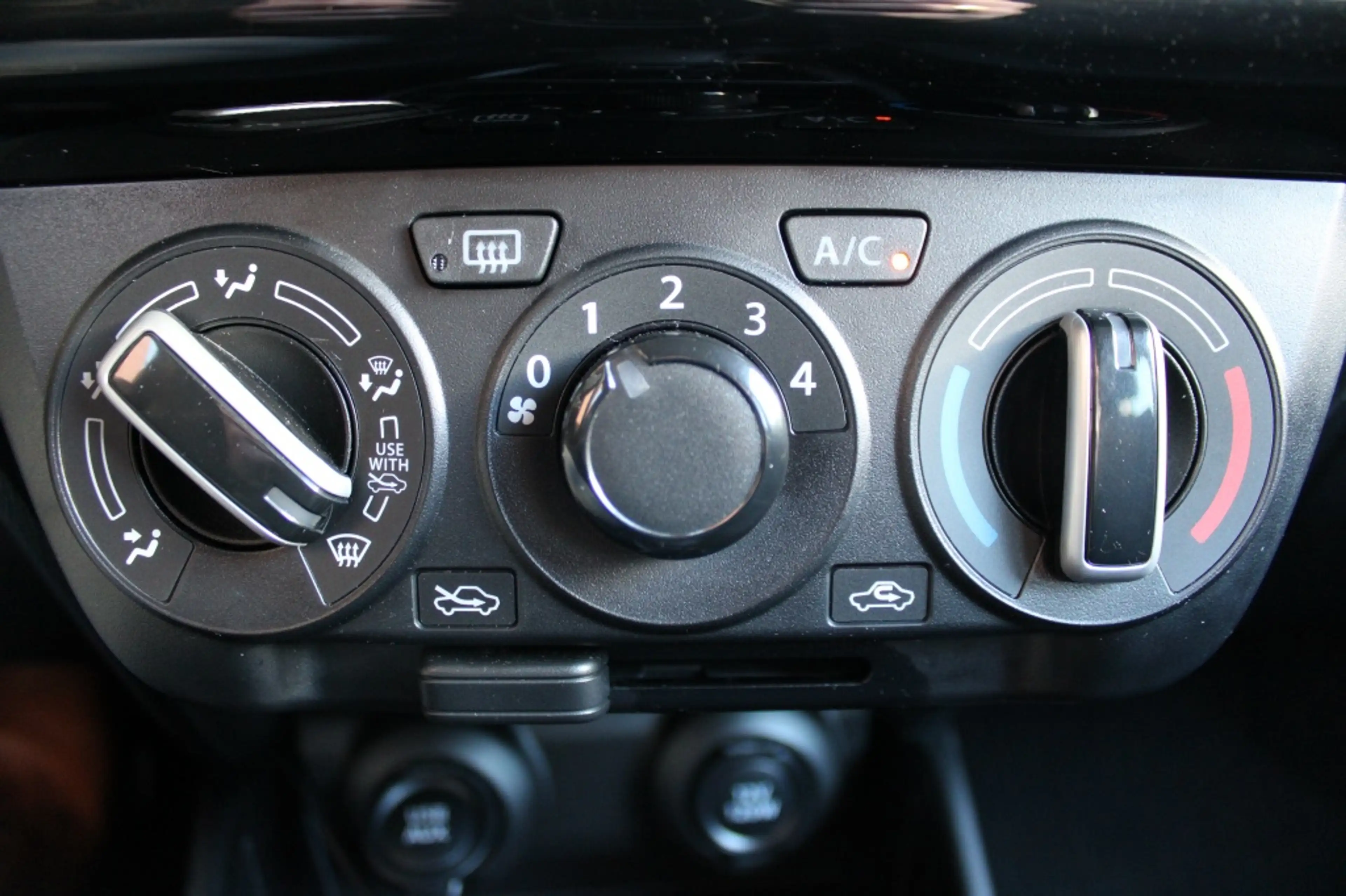 Suzuki Swift 1.2 Select Smart Hybrid Automaat — photo 20