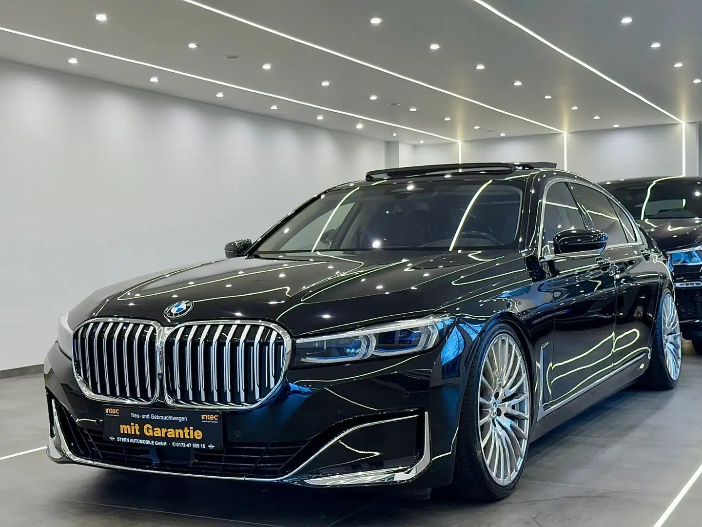 BMW 730 Ld Sky Lounge/Pano/Fond Entertainment/ NP:139 Noir - 1