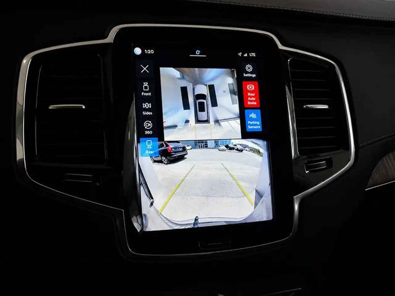 Volvo XC90 снимка Volvo XC90
