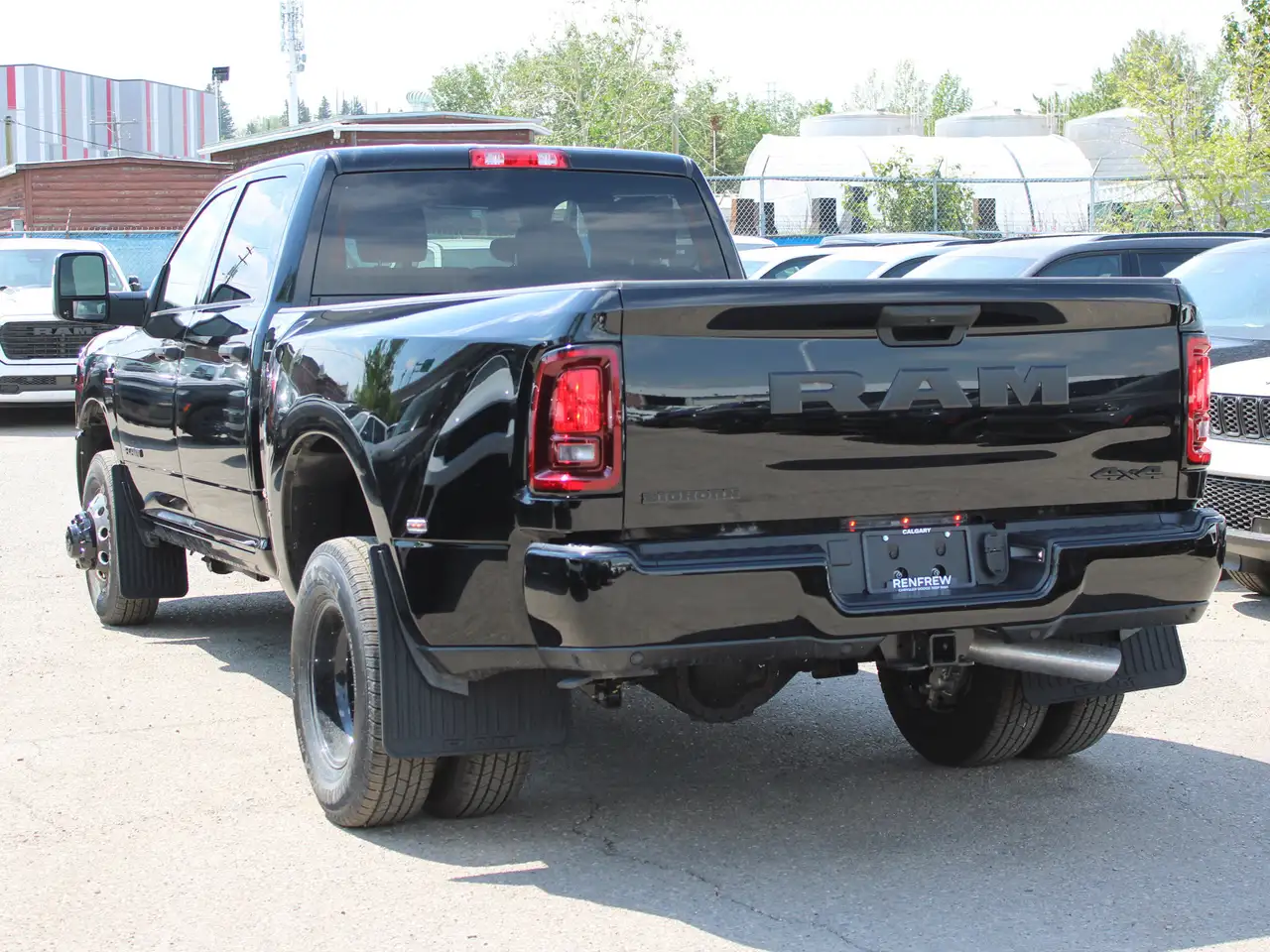 RAM 3500 снимка RAM 3500