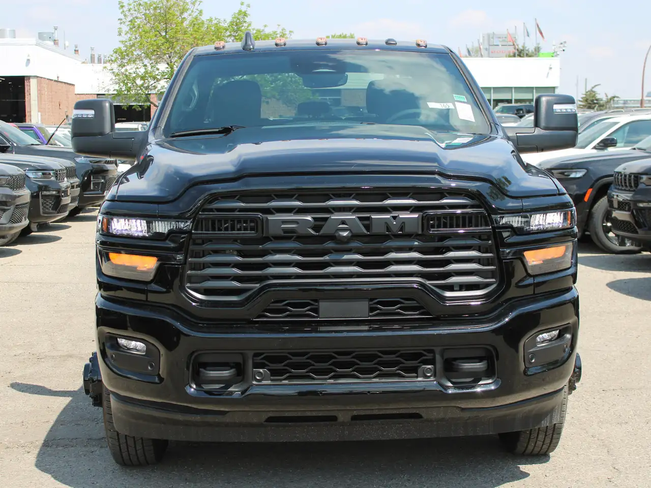 RAM 3500 снимка RAM 3500