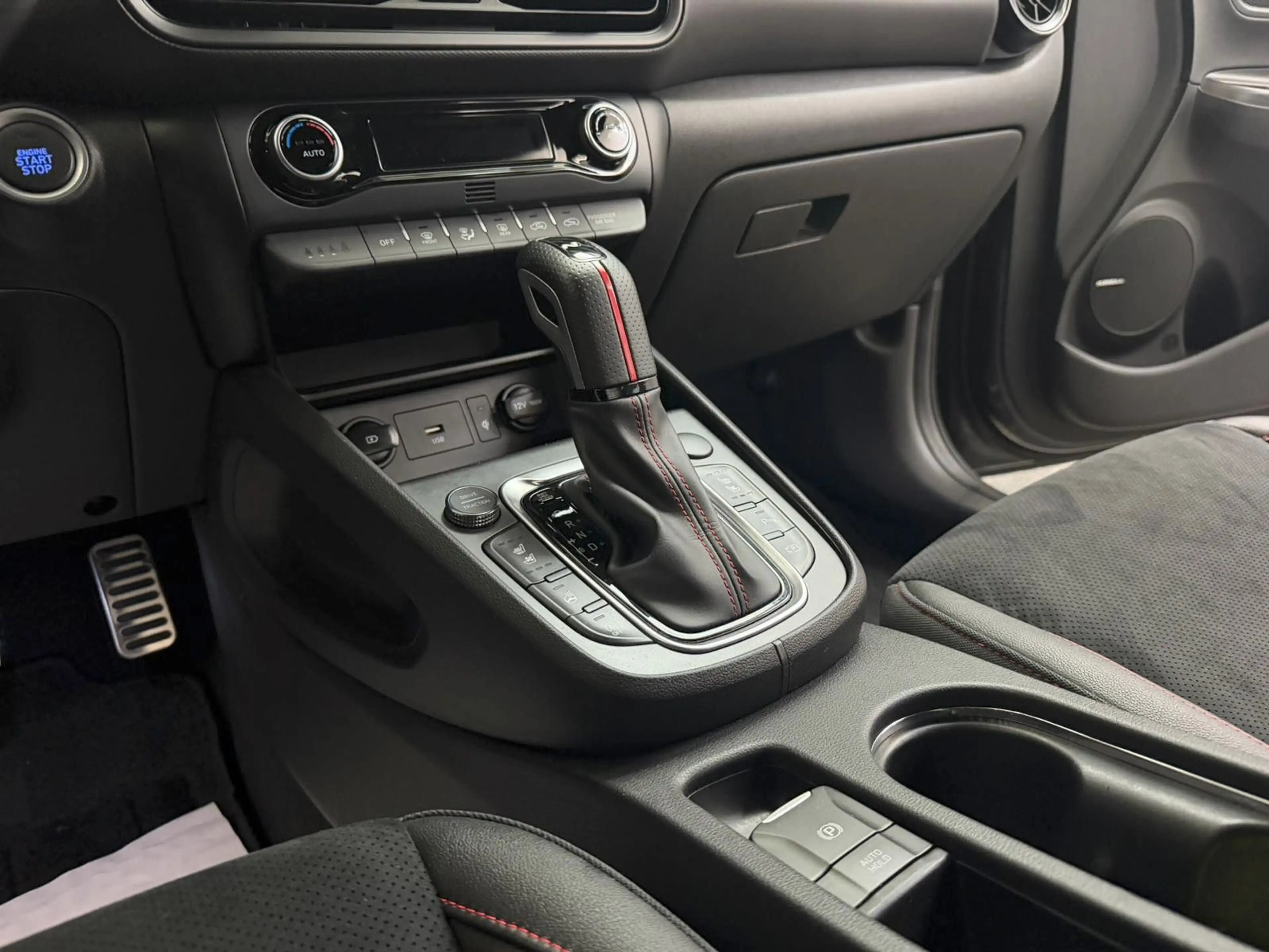 Hyundai KONA N Line 1.6T-GDI DCT*ASSISTENZ* — photo 12