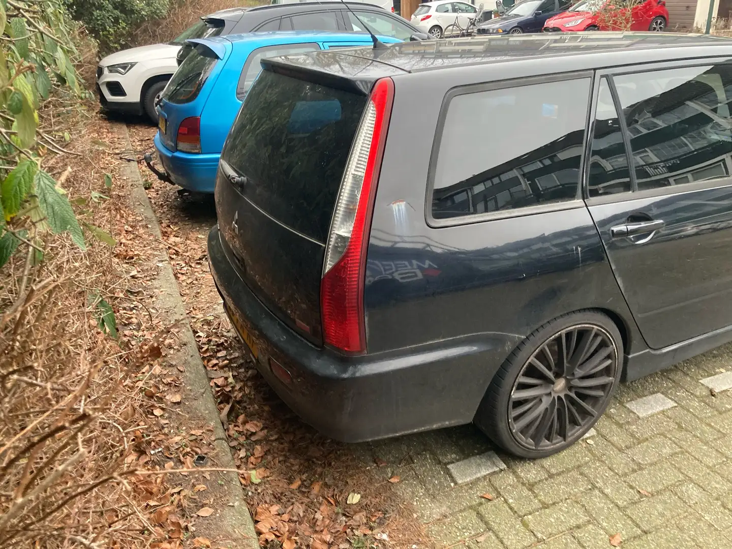 Mitsubishi Lancer 1.6 Sport Negro - 2