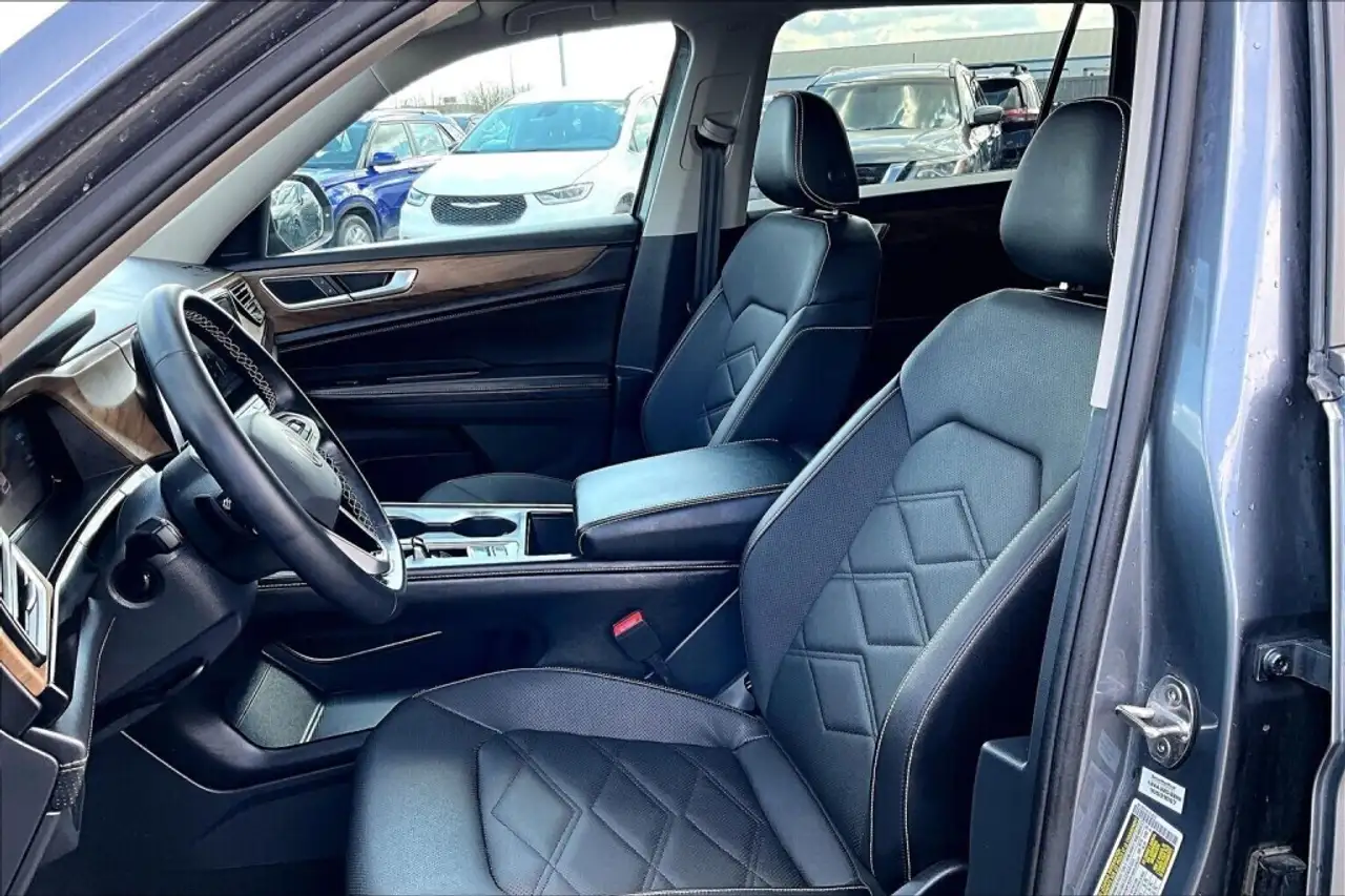 Volkswagen Atlas снимка Volkswagen Atlas