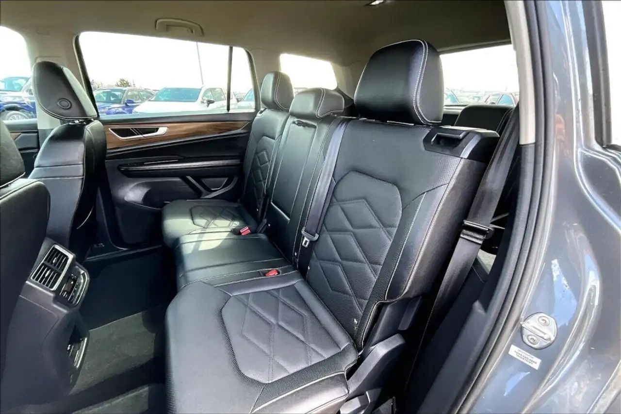 Volkswagen Atlas снимка Volkswagen Atlas