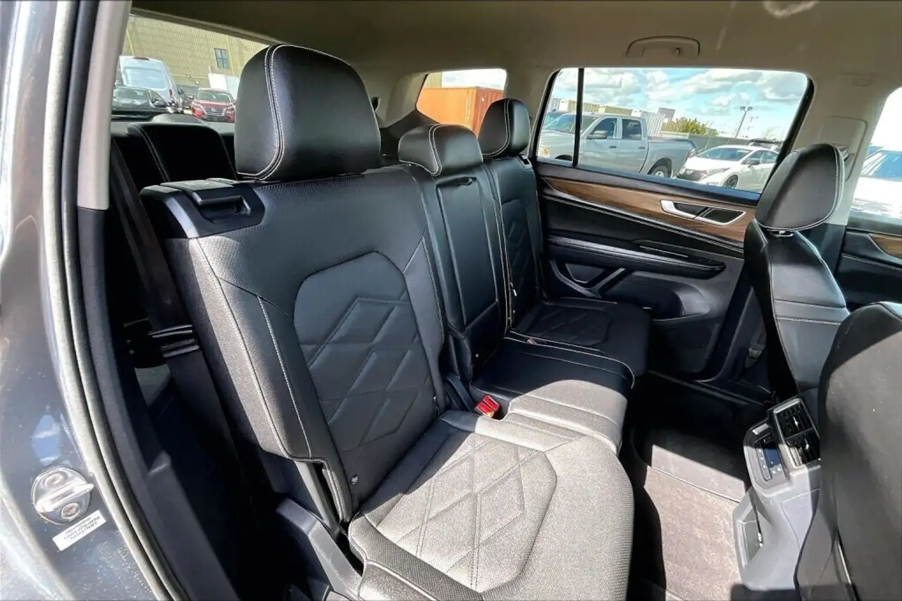 Volkswagen Atlas снимка Volkswagen Atlas