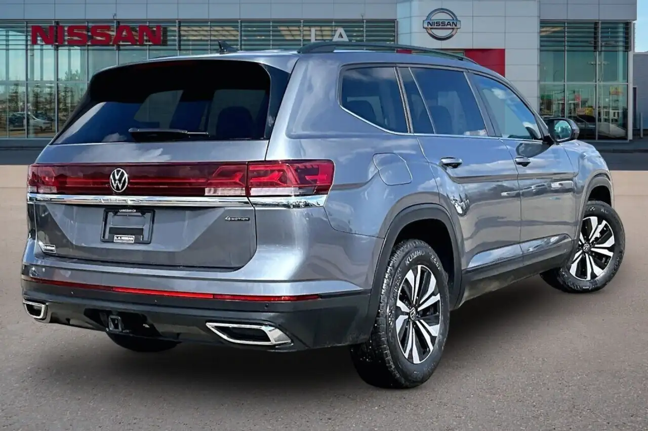 Volkswagen Atlas снимка Volkswagen Atlas