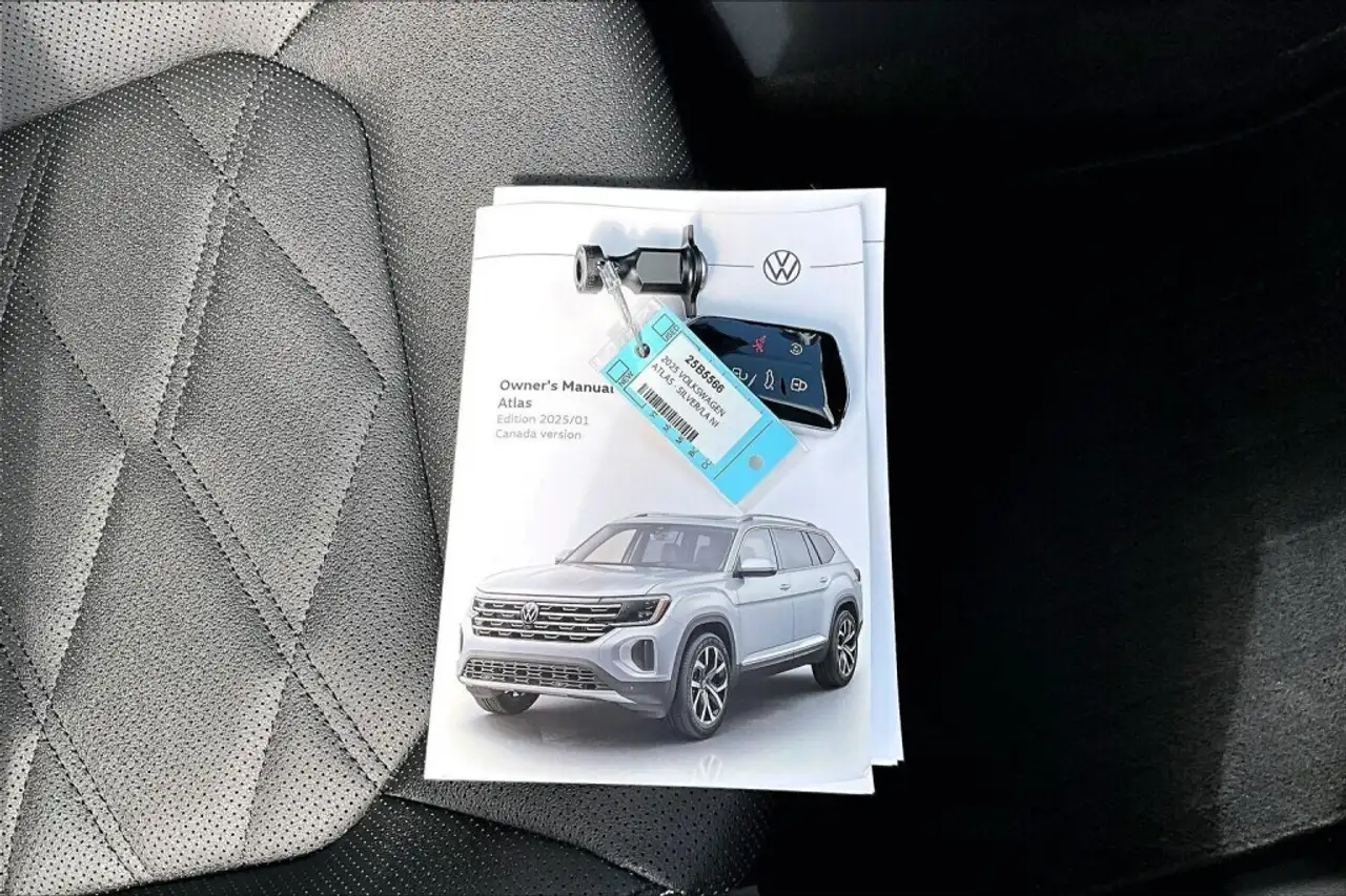 Volkswagen Atlas снимка Volkswagen Atlas