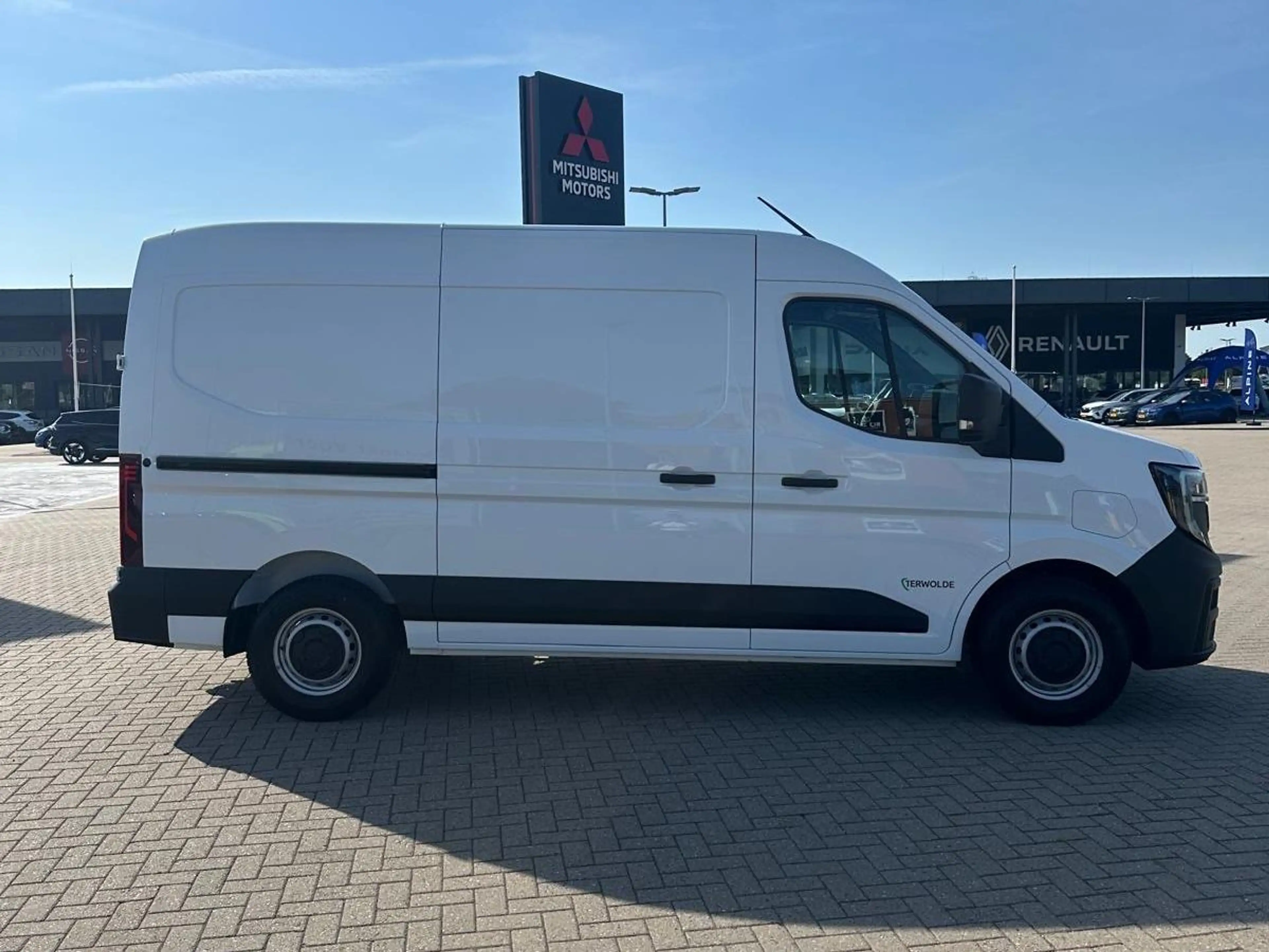 Renault Master E-Tech GB L2H2 T35 E-Tech 140 pk long range advanc — photo 11
