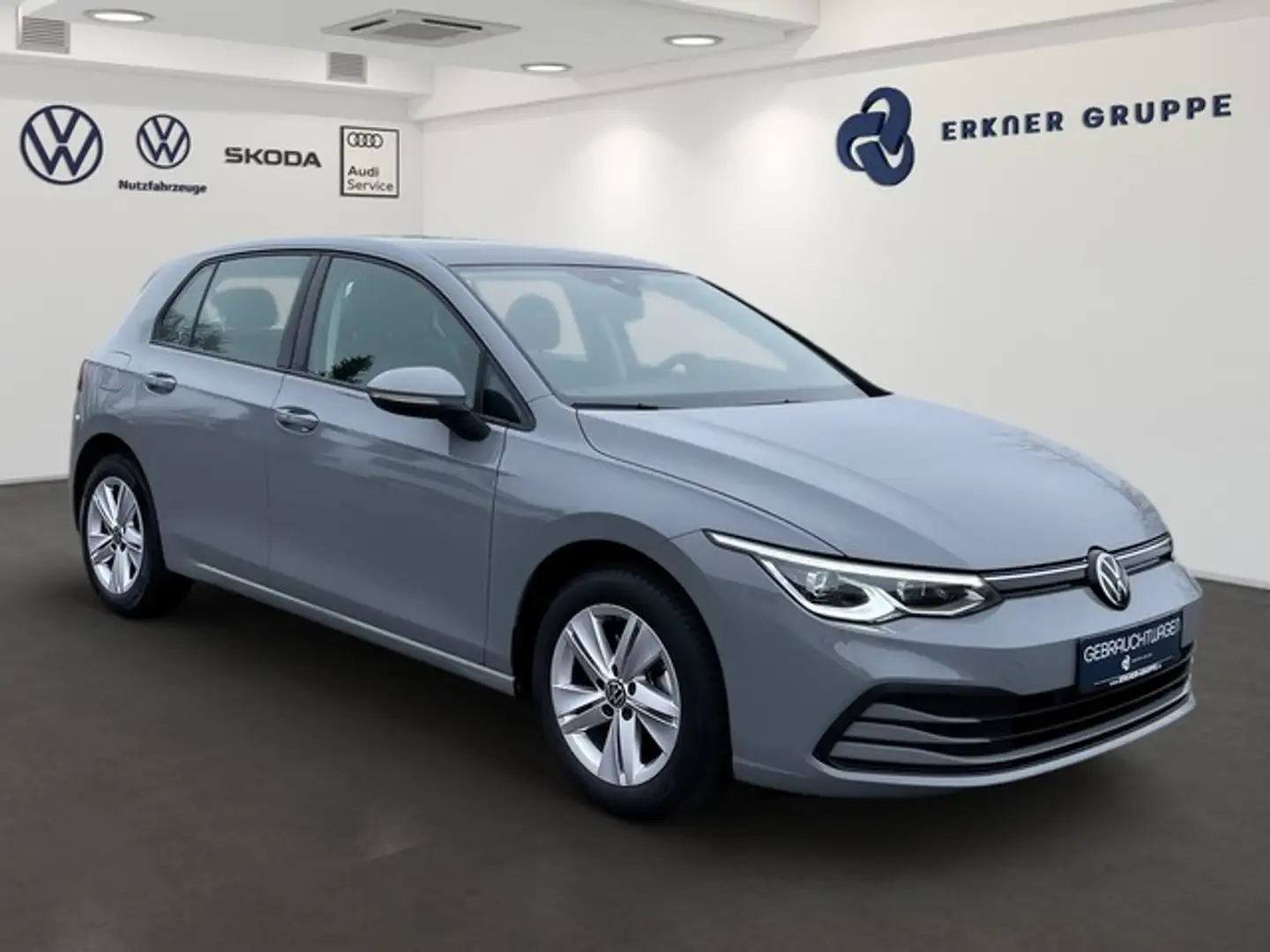 Volkswagen Golf VIII 1.0TSI Life MATRIX+PANO+DIGICOCKP+ACC+++ Grau - 2