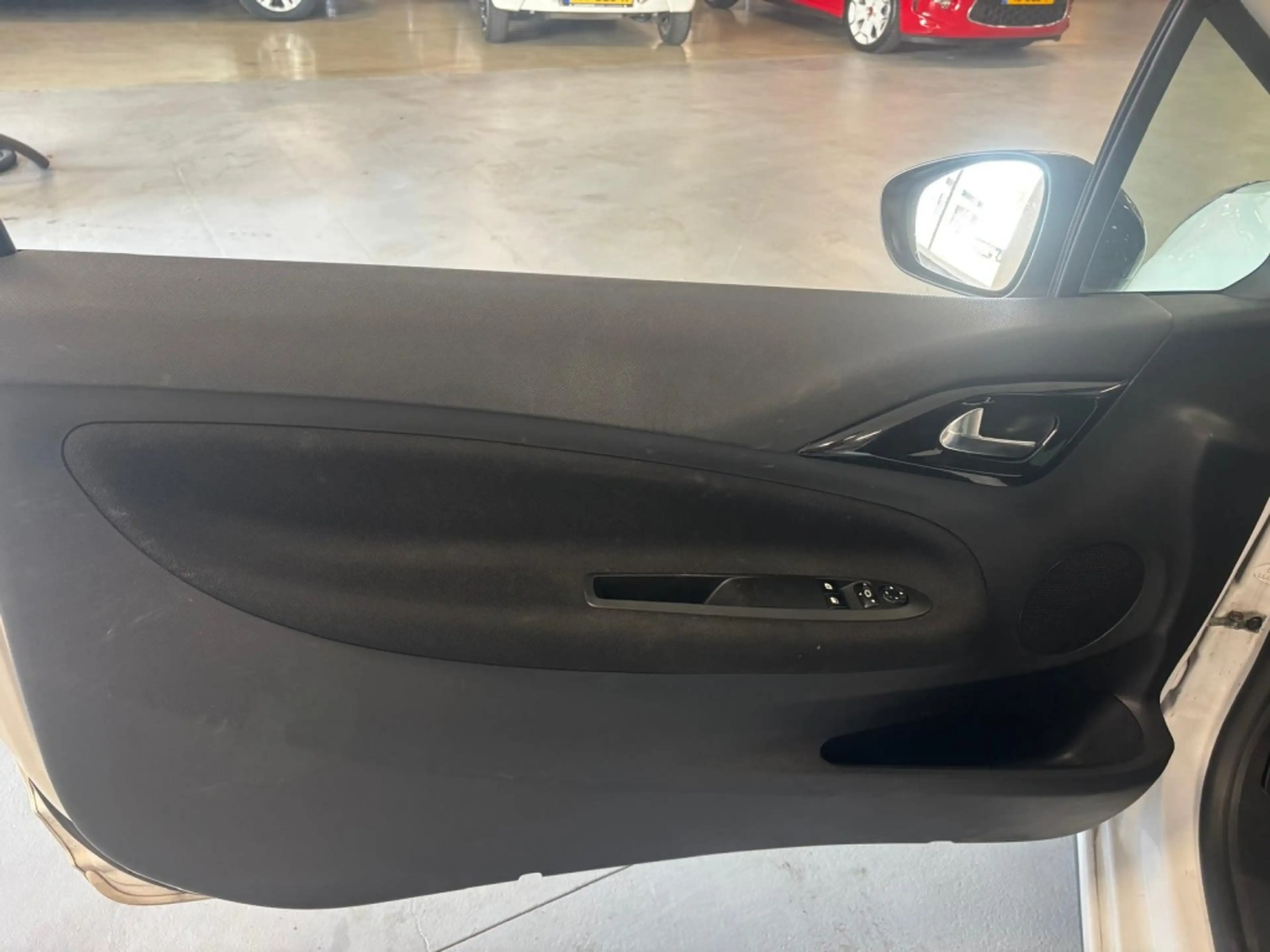 DS Automobiles DS 3 1.2 So Chic zwarte hemel/clima — photo 9