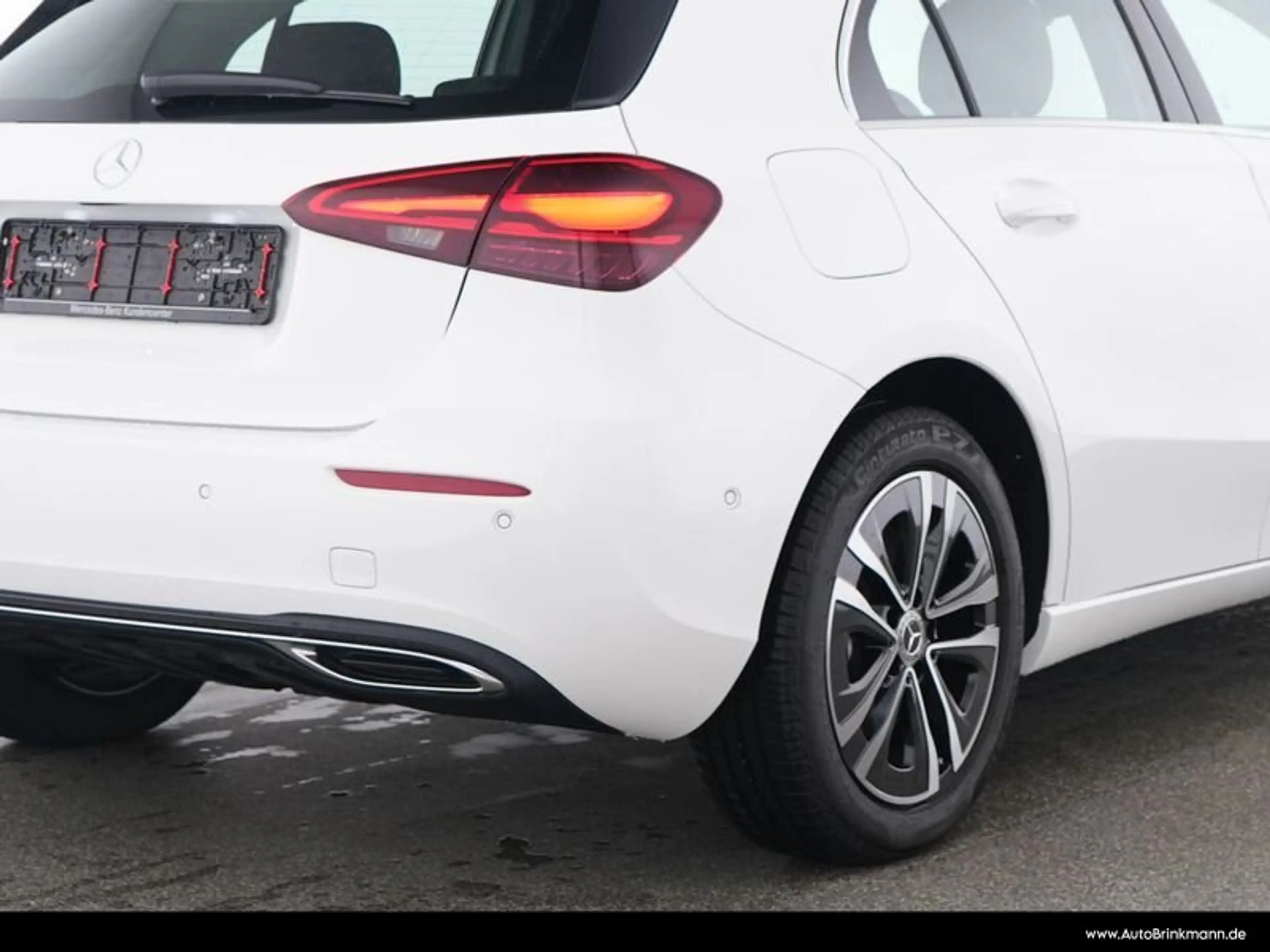 Mercedes-Benz A 250 A 250 e AHK/DISTRONIC/LED/KAMERA/SPURH/ADVANCED — photo 4