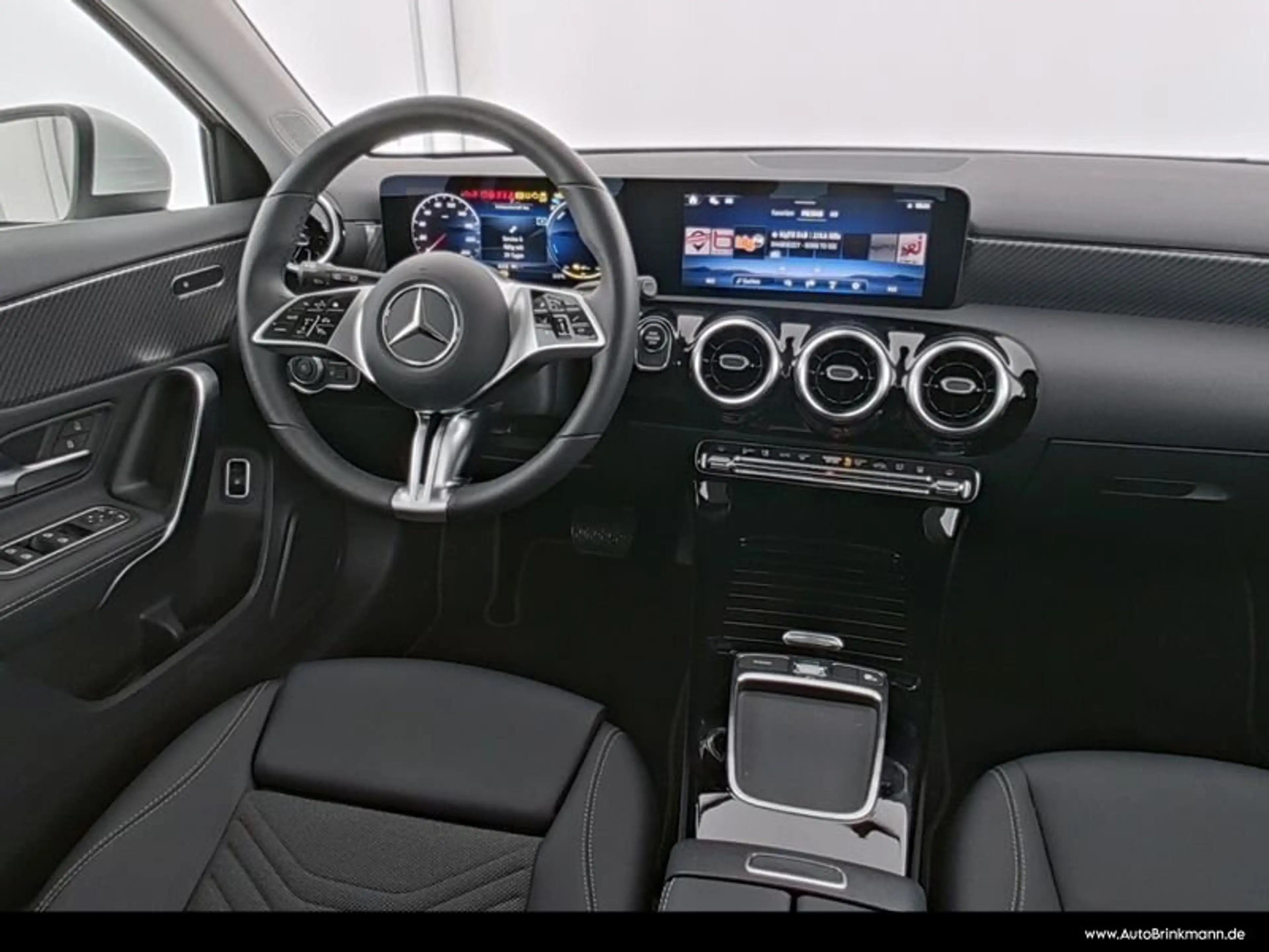 Mercedes-Benz A 250 A 250 e AHK/DISTRONIC/LED/KAMERA/SPURH/ADVANCED — photo 6