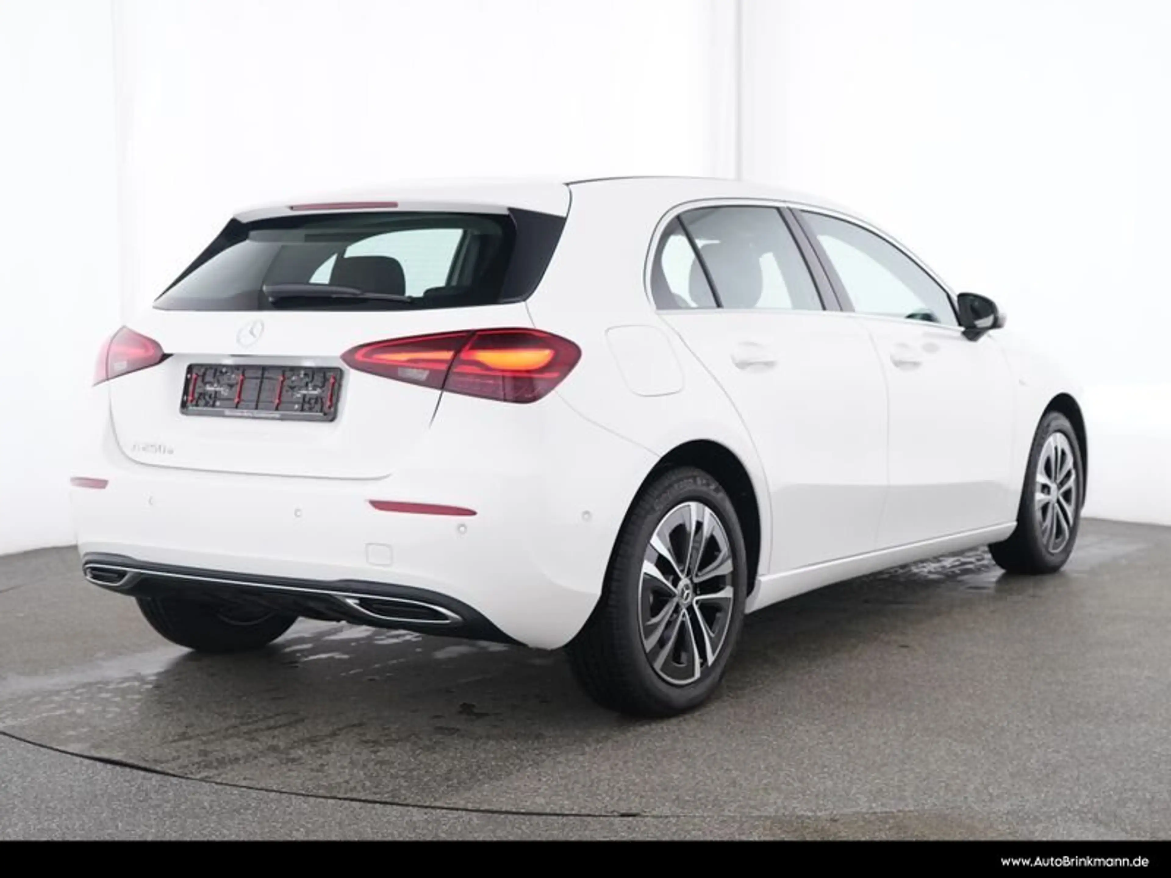 Mercedes-Benz A 250 A 250 e AHK/DISTRONIC/LED/KAMERA/SPURH/ADVANCED — photo 2