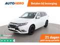 Mitsubishi Outlander 2.4 PHEV Pure+ 225PK | BV78527 | Dealer Onderhoude Beyaz - thumbnail 1