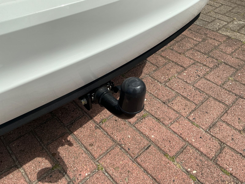 SEAT Alhambra FR-Line AHK Xenon Navi Kamera — photo 9