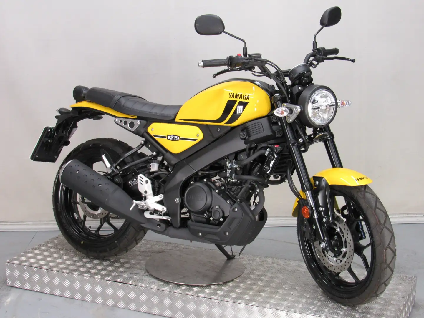 Yamaha XSR 125 ABS Žlutá - 2