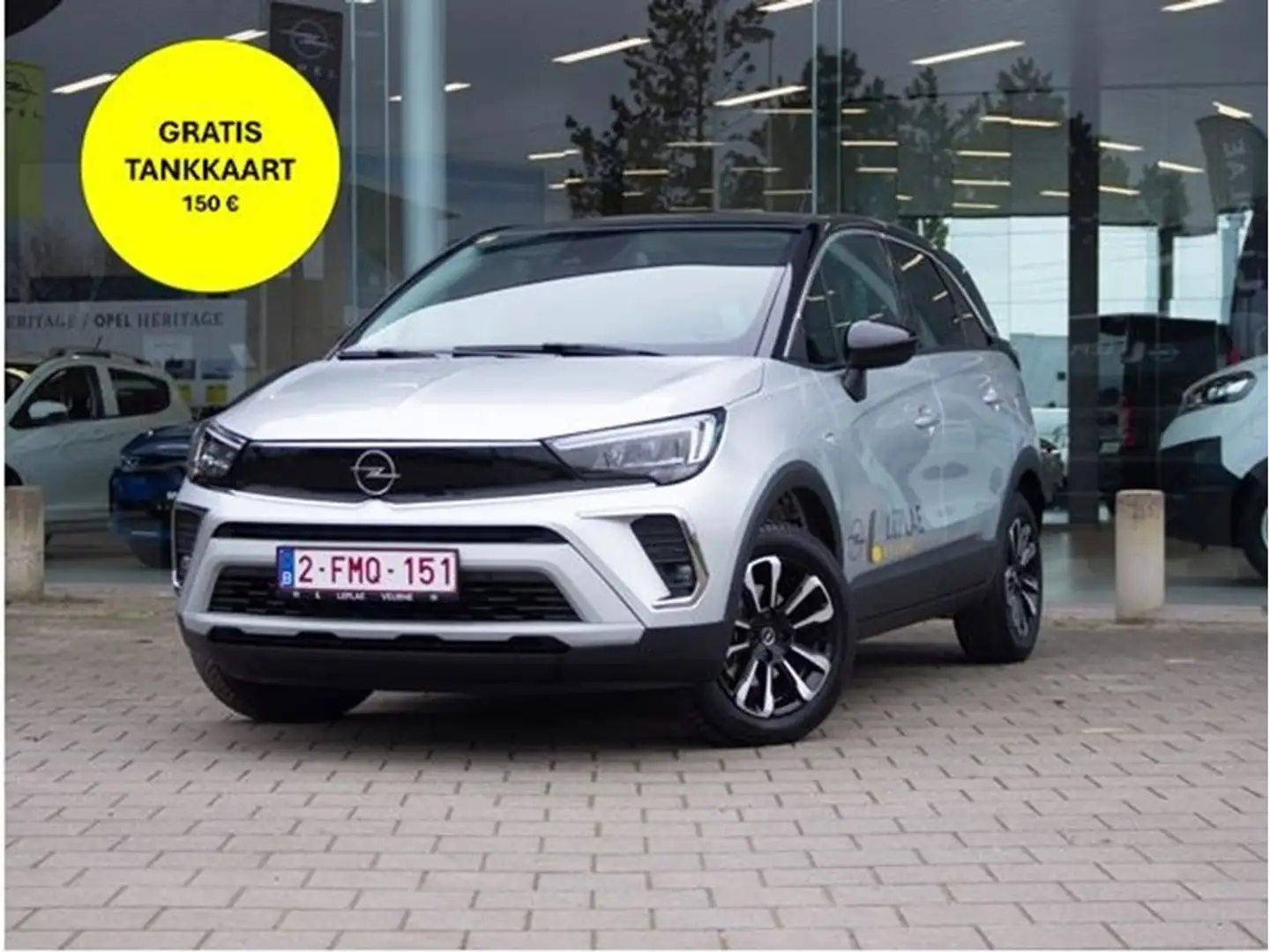 Opel Crossland ELEGANCE 1.2T MT6 110PK |PARKING PACK|GPS|KEYLESS| Zilver - 1