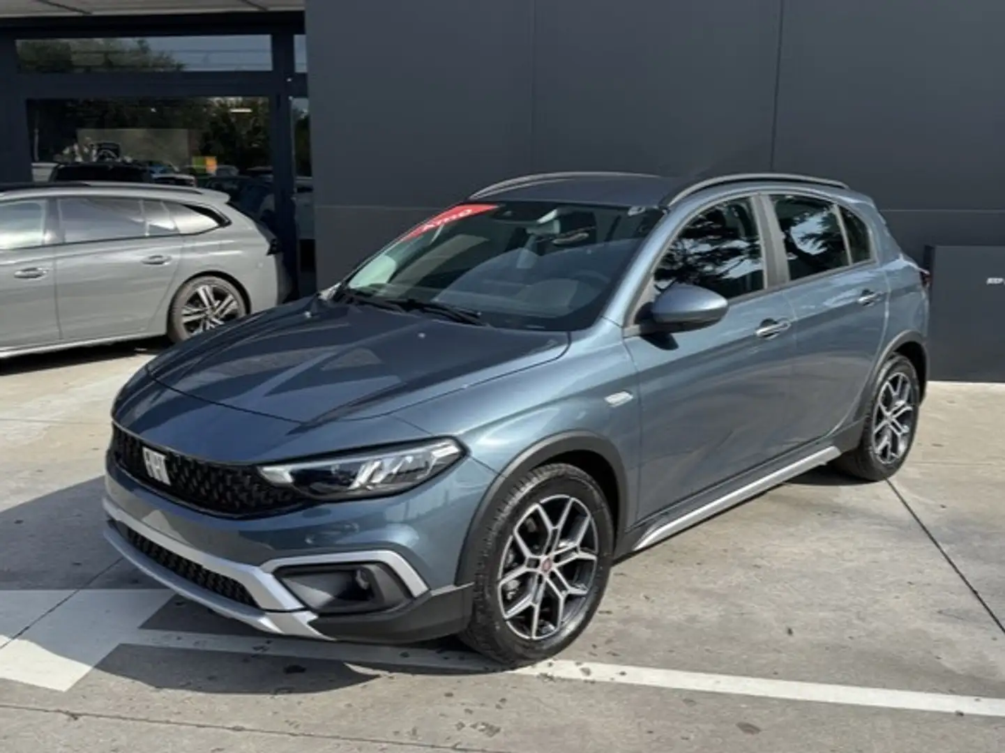 Fiat Tipo 5 Porte 1.5 T4 Hybrid Cross Blu/Azzurro - 1