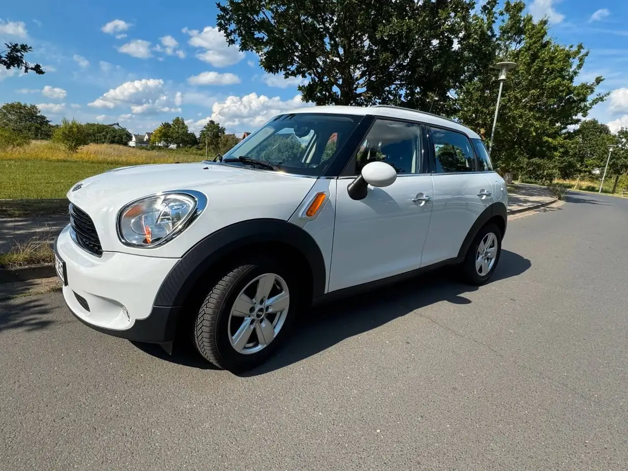 MINI One Countryman