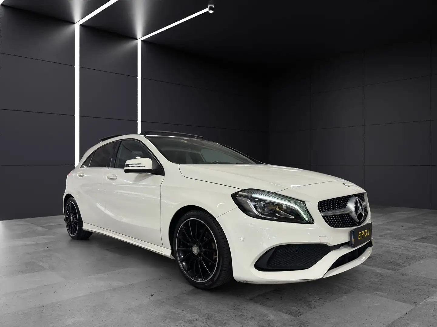 Mercedes-Benz A 180 d Premium my16 Bianco - 2