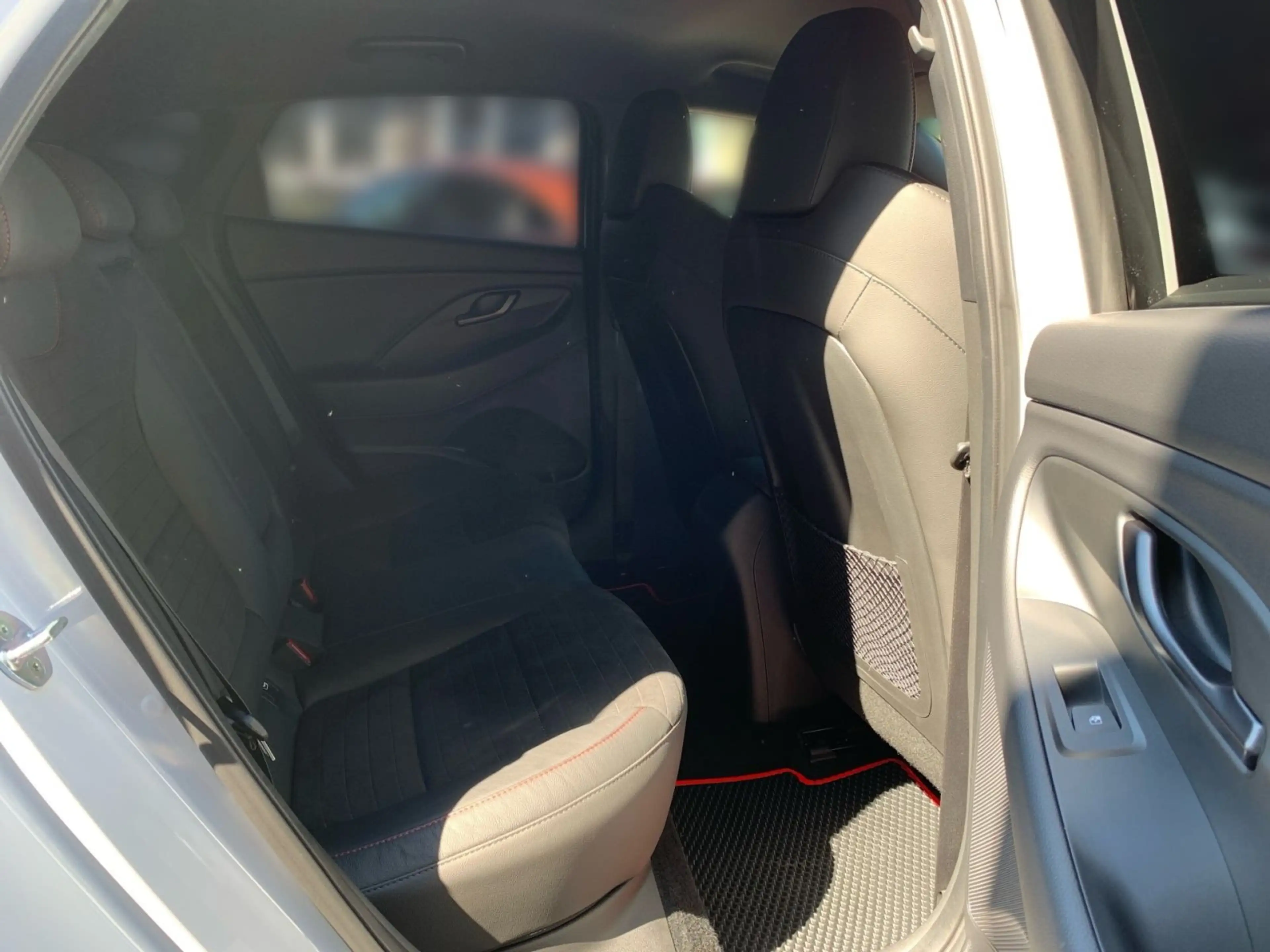 Hyundai i30 Fastback 2.0 T-GDI N Performance — photo 25