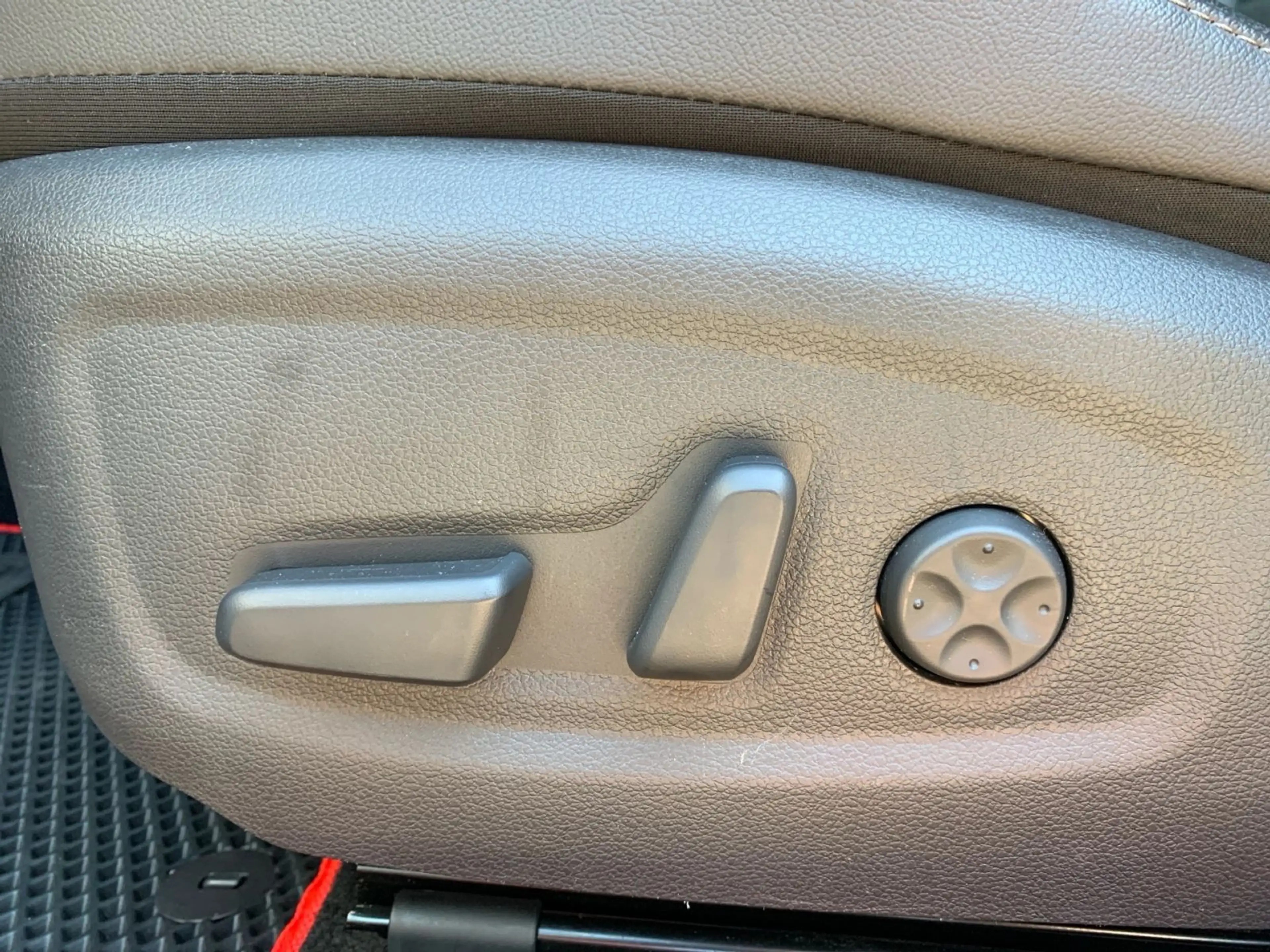 Hyundai i30 Fastback 2.0 T-GDI N Performance — photo 11