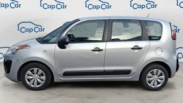 Citroen C3 Picasso view 2
