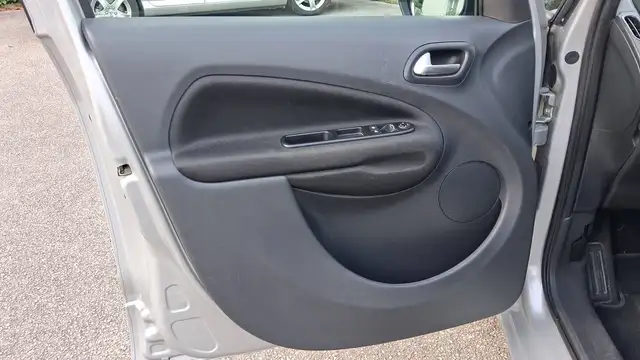 Citroen C3 Picasso view 7