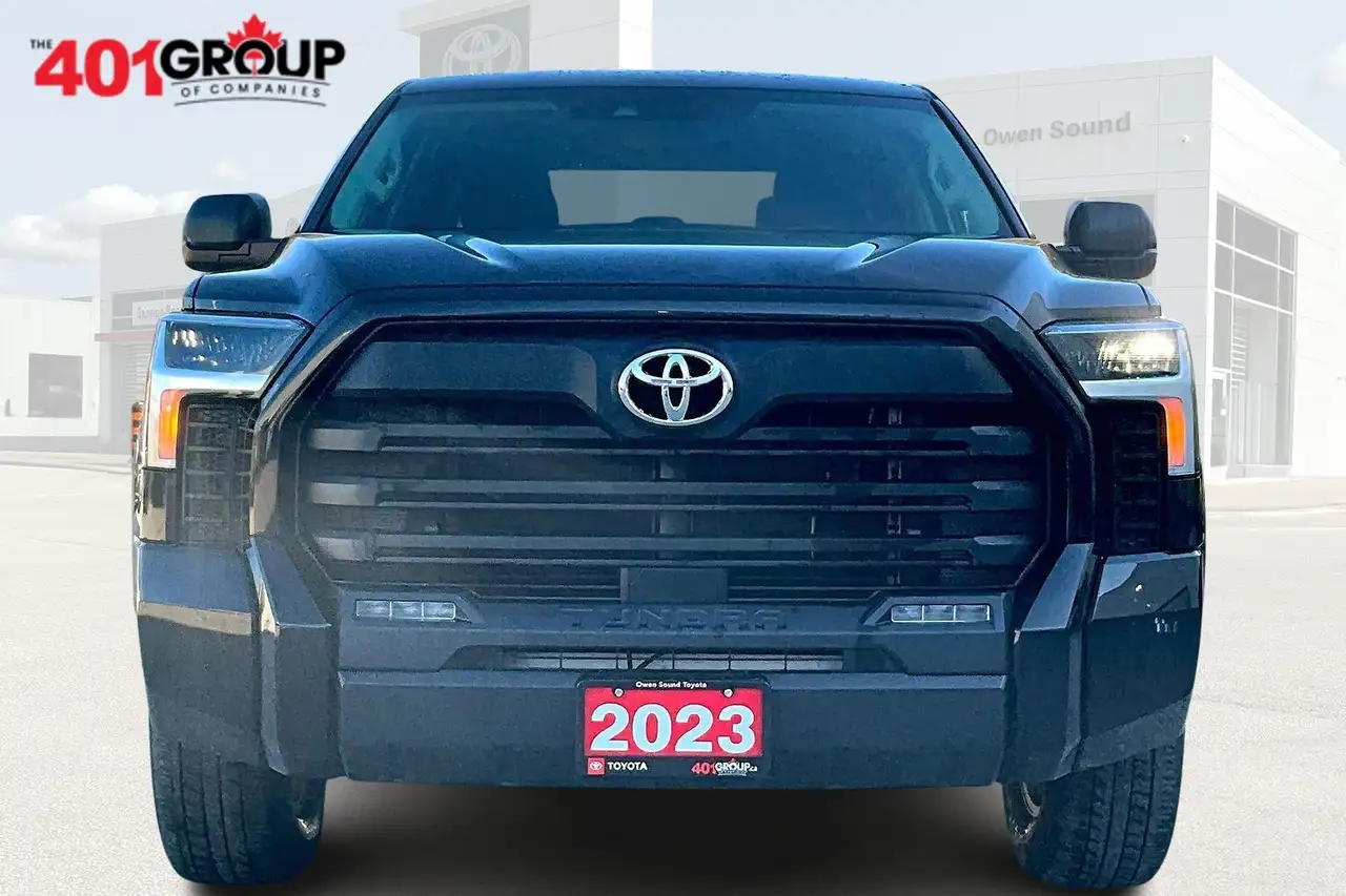 Toyota Tundra снимка Toyota Tundra