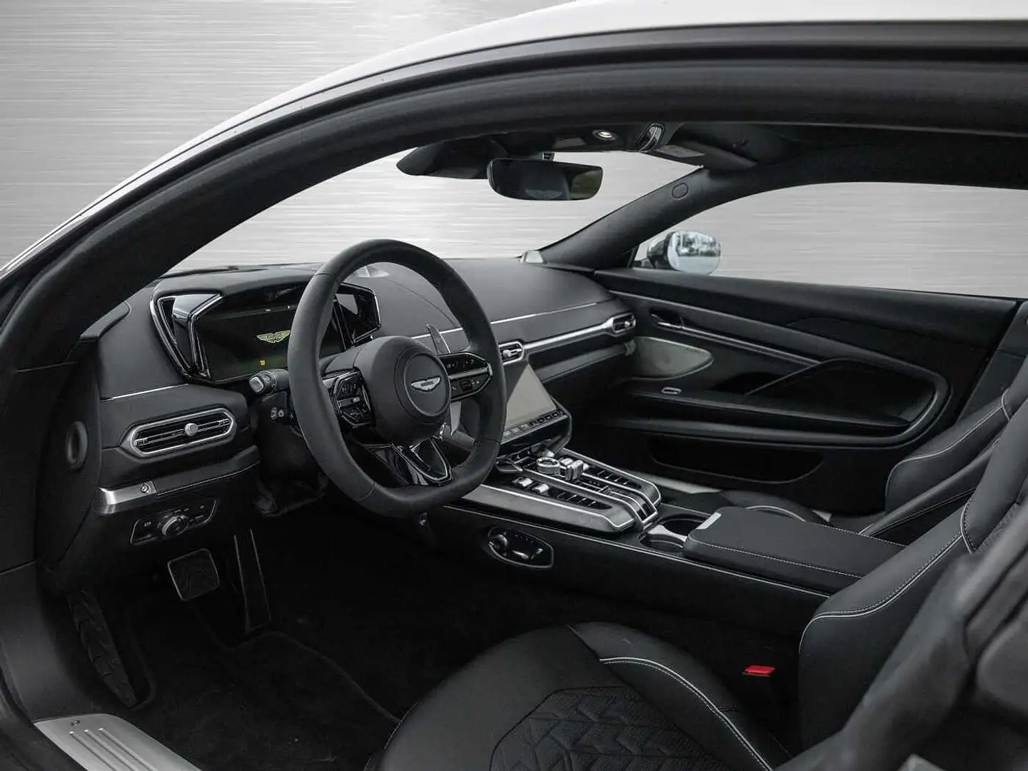 Aston Martin Vanquish Silber - 2