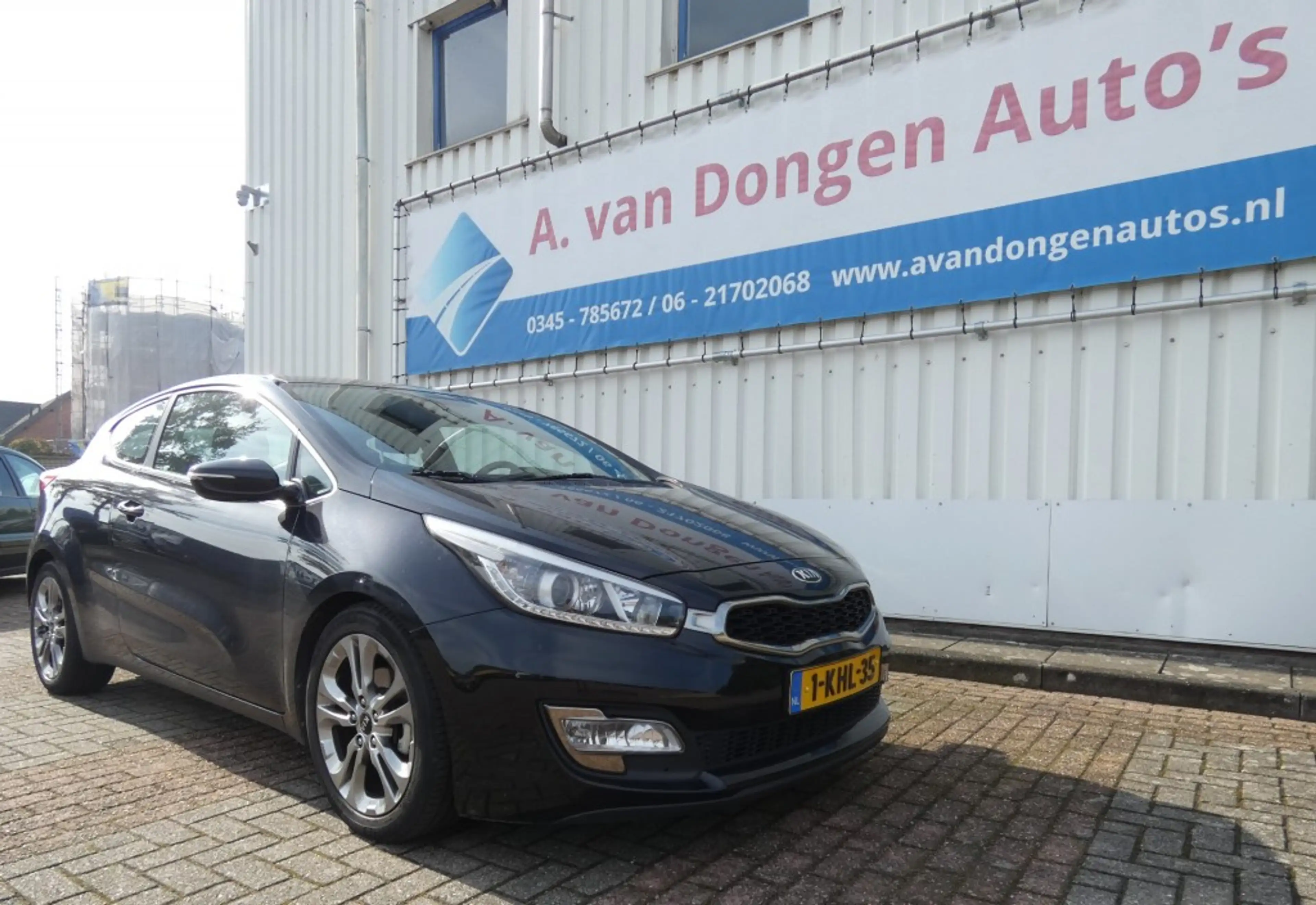 Kia Ceed / cee'd 1.6 GDI 20TH ANNIVERSARY,Airco,Cruise,Bltooth,Navi — photo 4