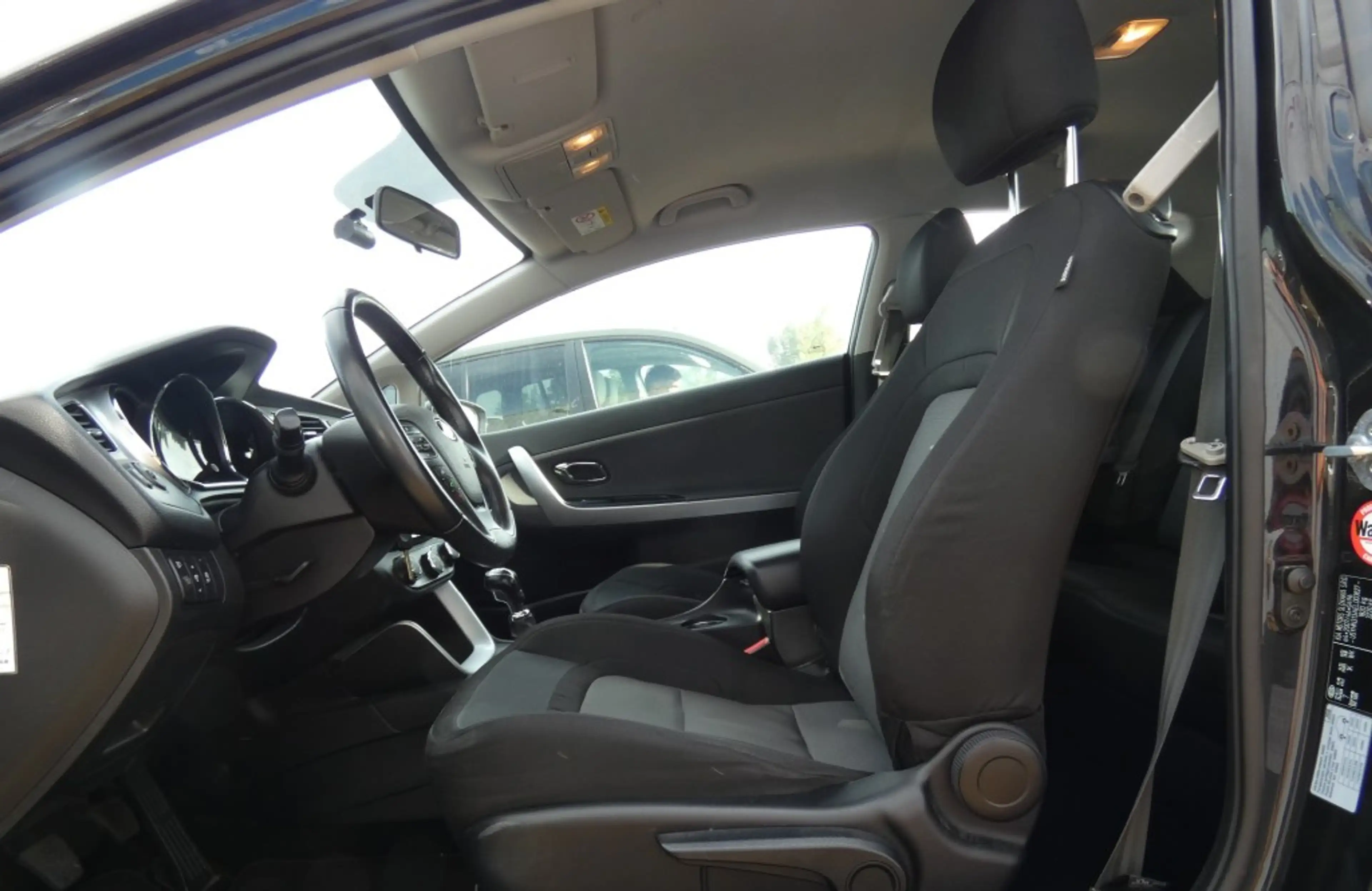 Kia Ceed / cee'd 1.6 GDI 20TH ANNIVERSARY,Airco,Cruise,Bltooth,Navi — photo 8