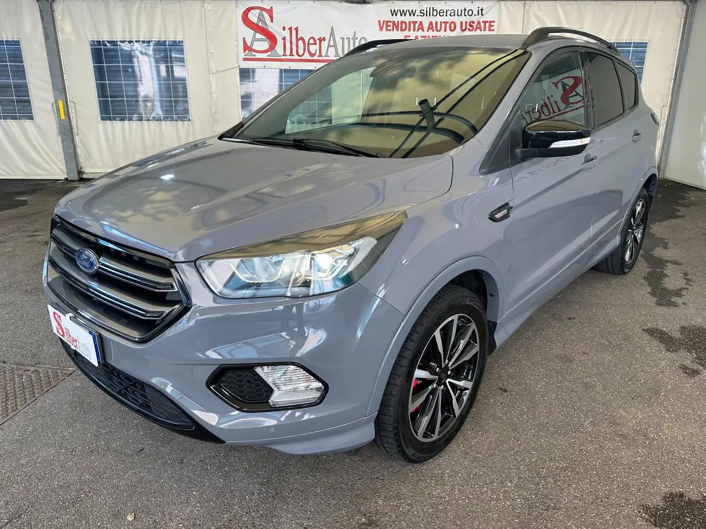 Ford Kuga 1.5 ecoboost ST-Line s&s 2wd 120cv Grigio - 1