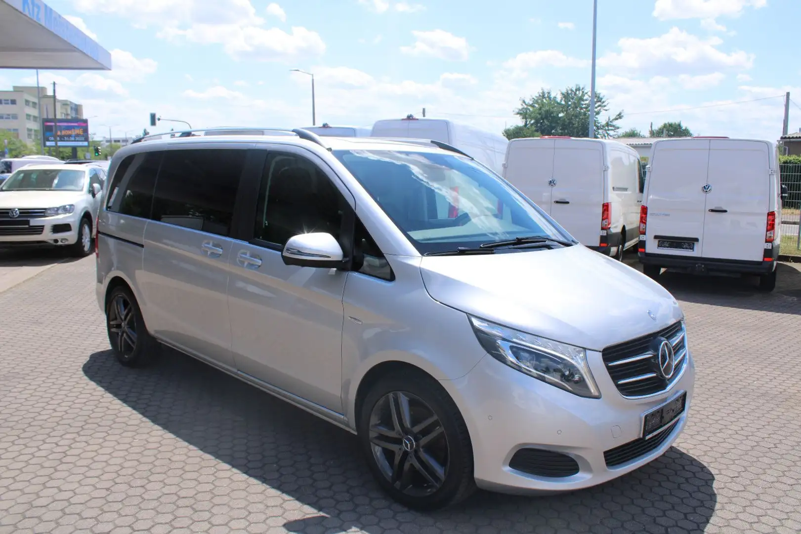 Mercedes-Benz V 250 CDI AVANTG.,Leder,Distronic,LED,STHZG Zilver - 2