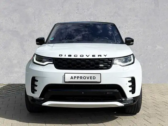 Land Rover Discovery view 8