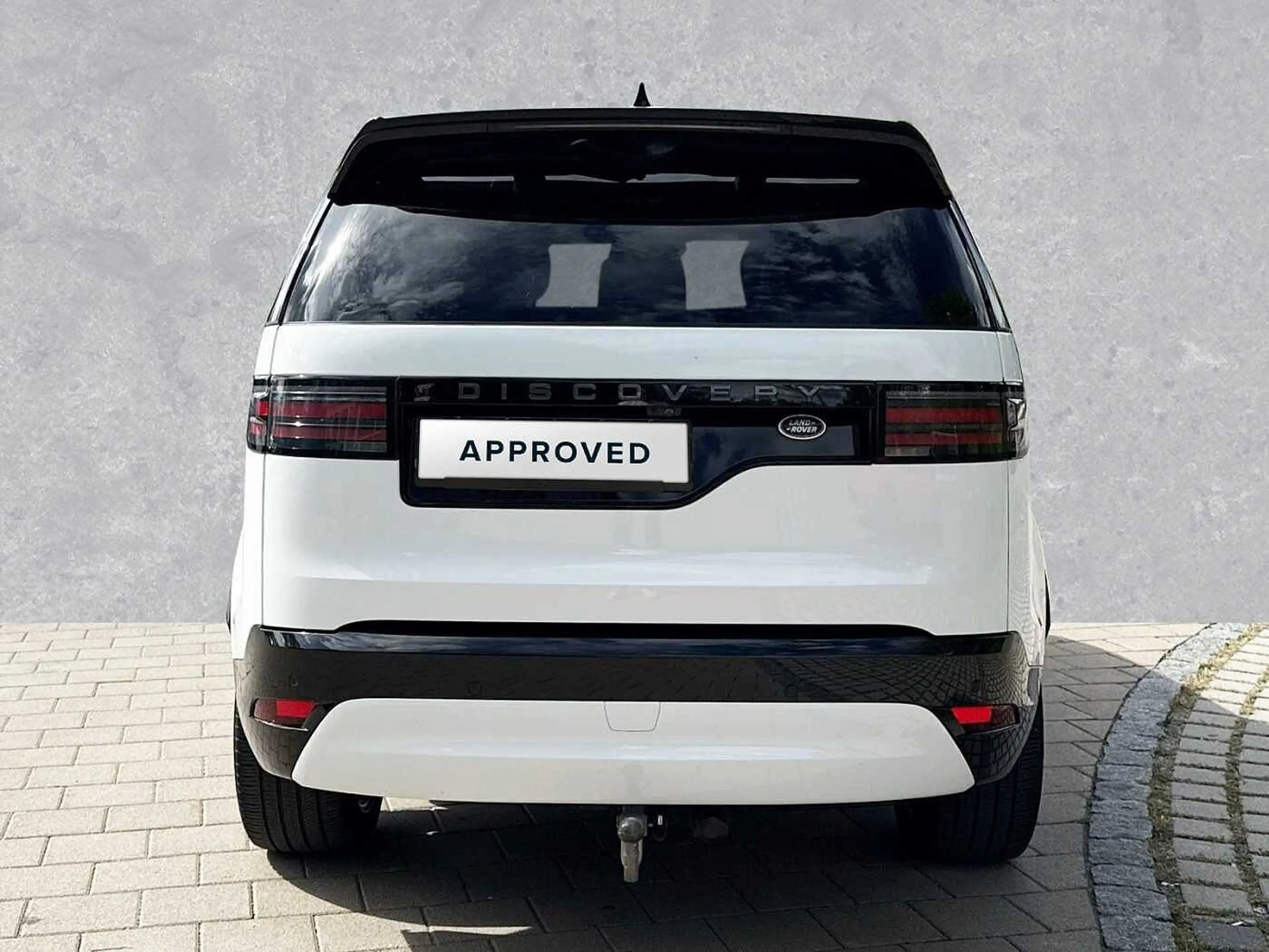 Land Rover Discovery D250 R-Dynamic SE — photo 7
