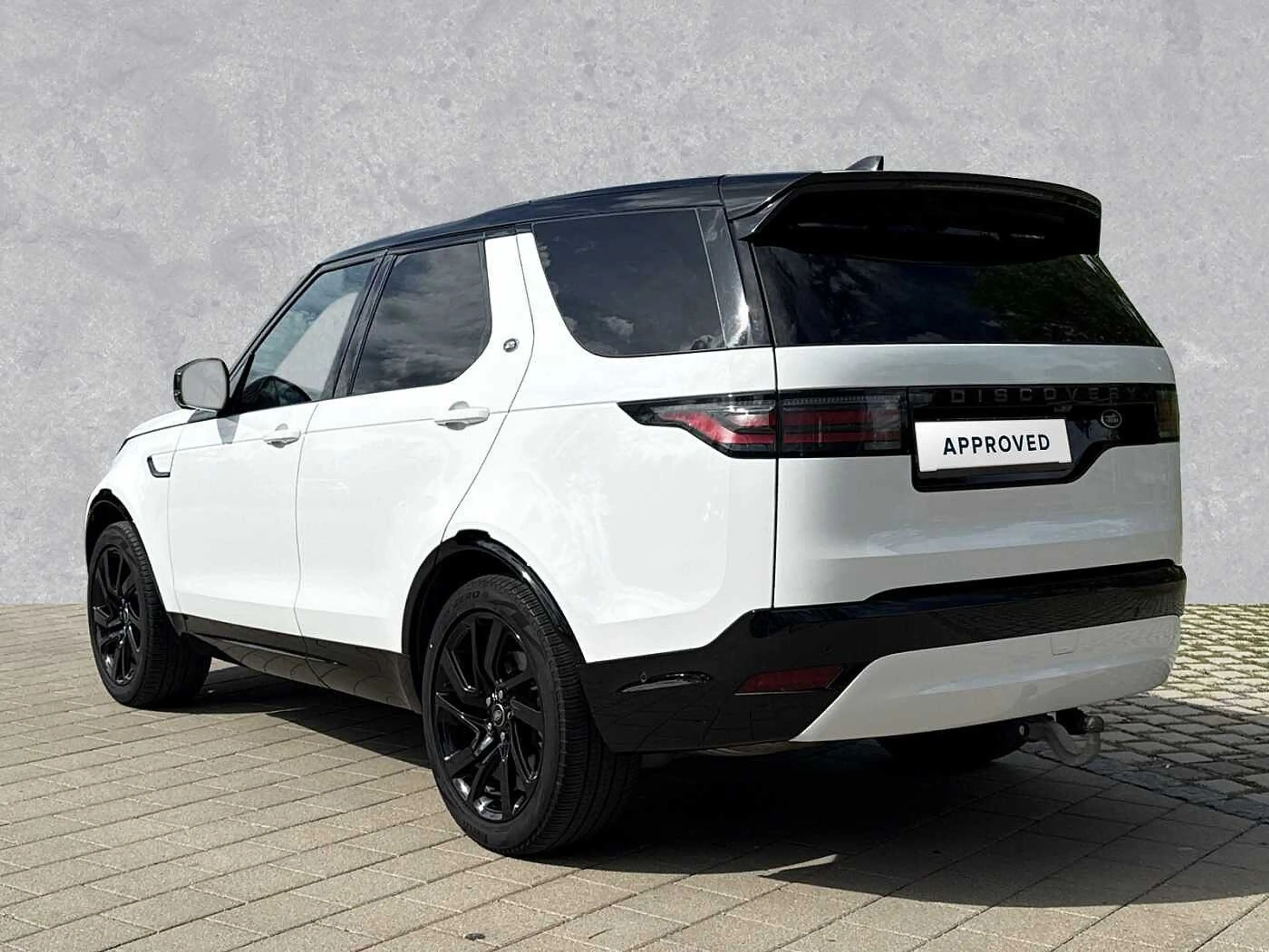 Land Rover Discovery D250 R-Dynamic SE — photo 2