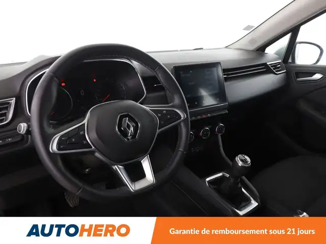 Renault Clio view 11