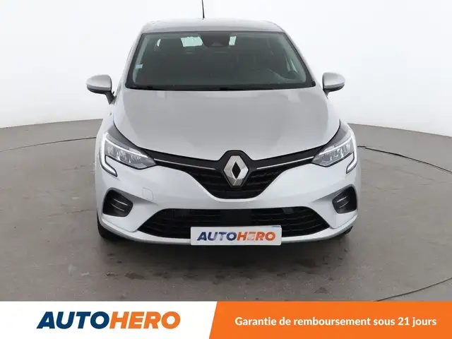 Renault Clio view 9