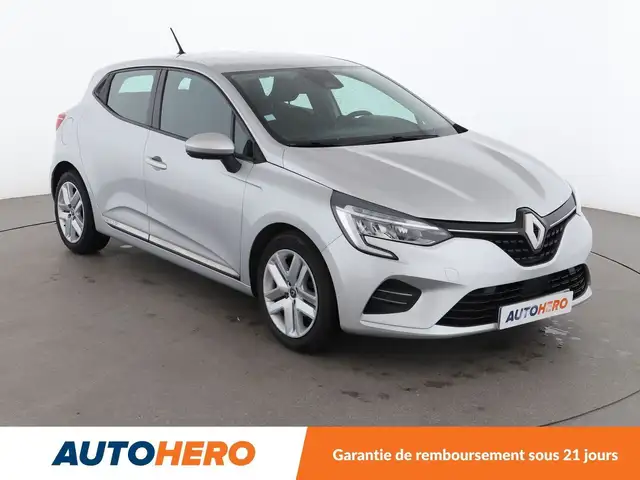 Renault Clio view 8