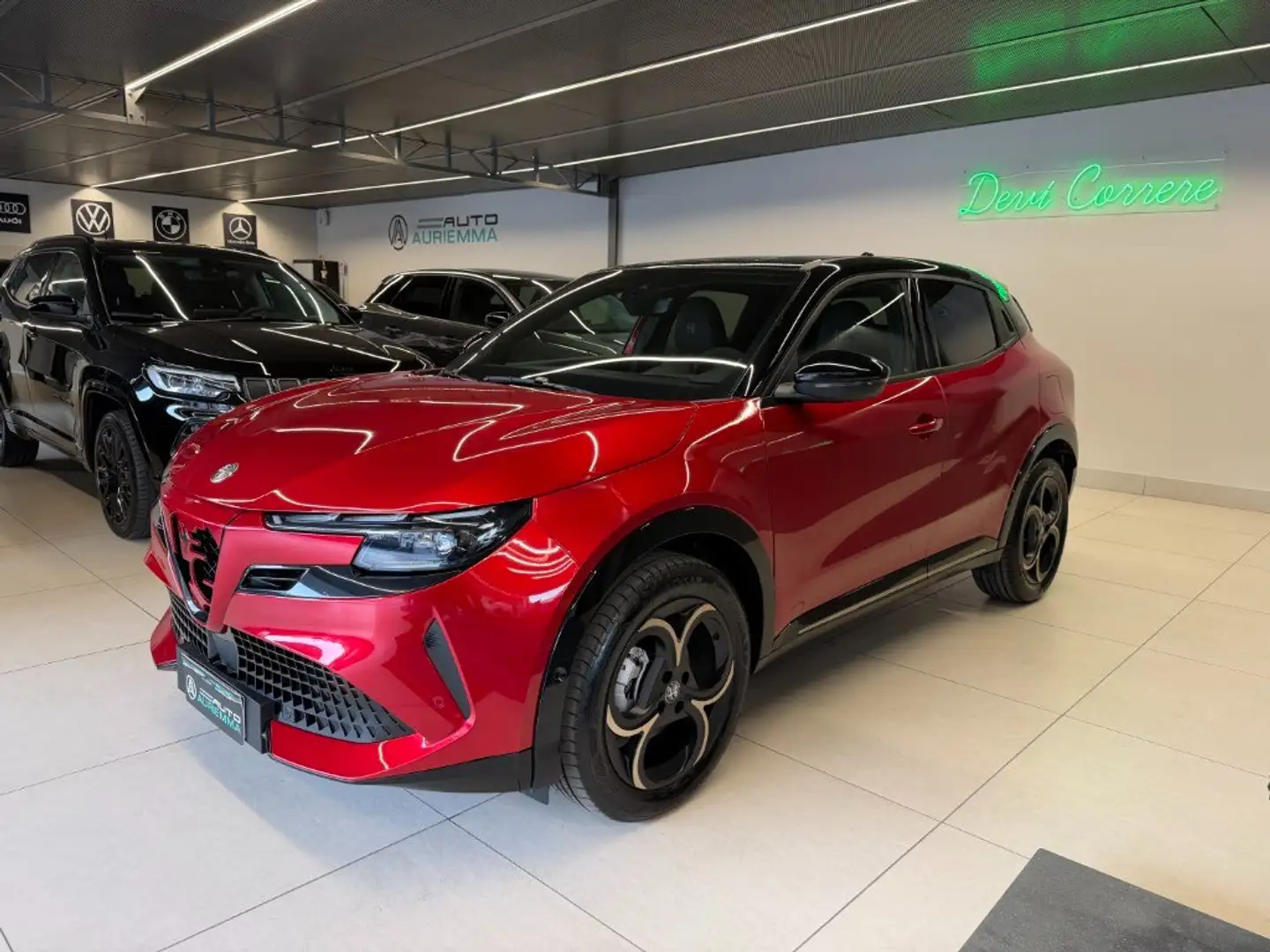 Alfa Romeo Junior 1200 IBRIDA 145 CV INTENSA EDCT6 KM 1000 Rosso - 1