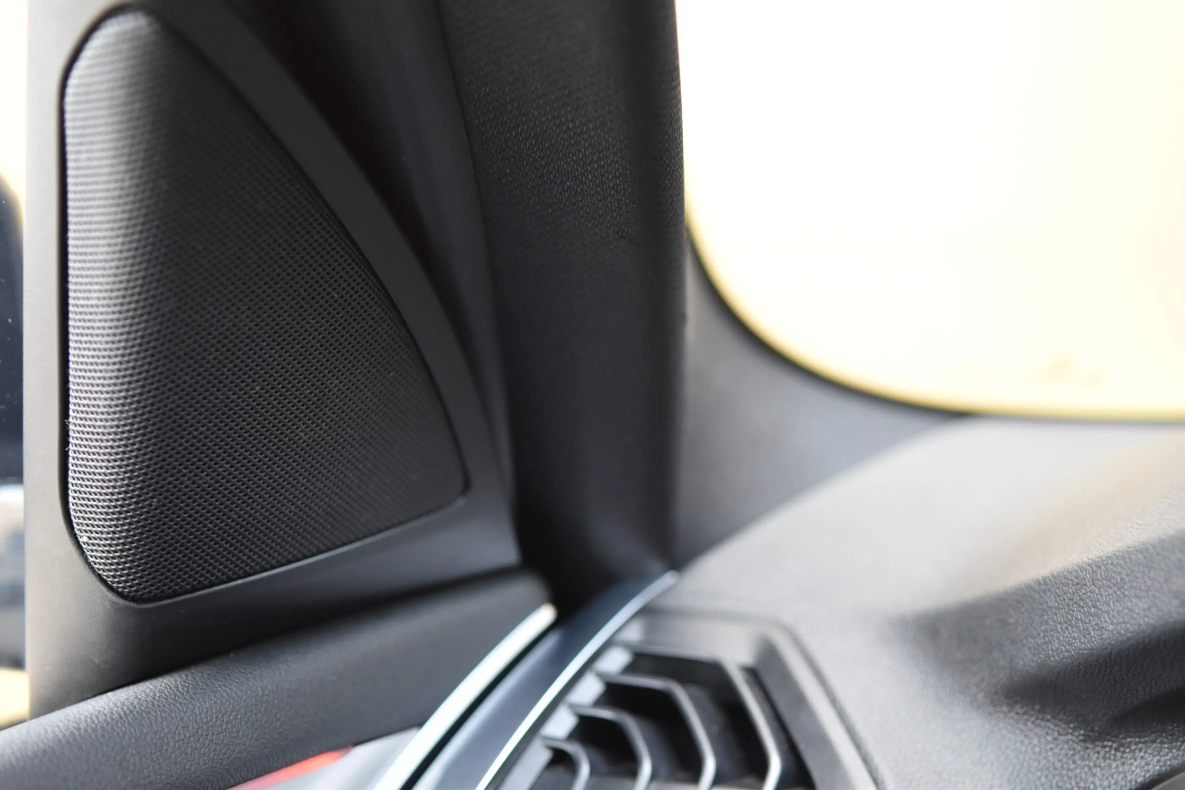 BMW X3 S-Drive 20i Launch Edition High Executive * M-Spor — photo 33