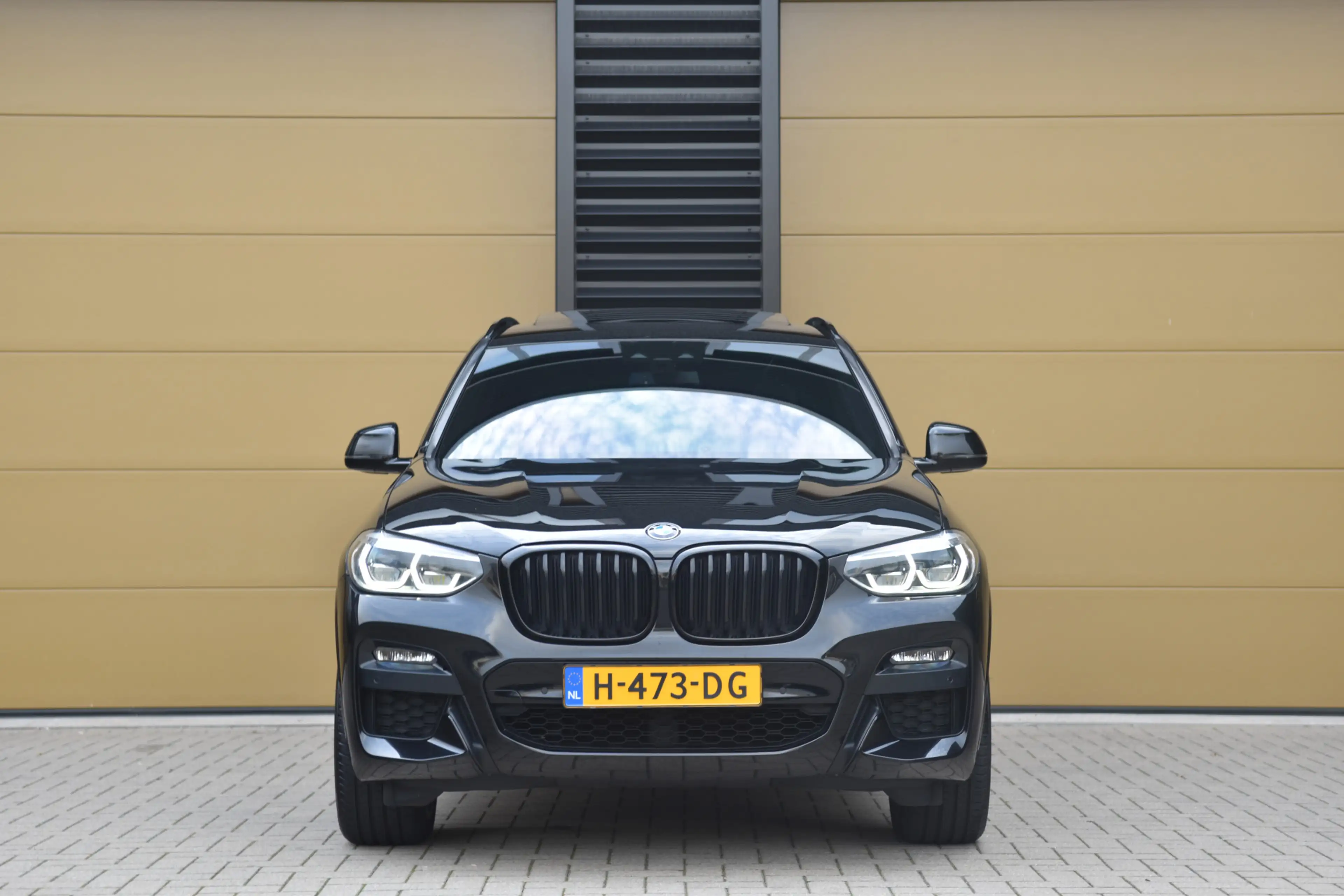BMW X3 S-Drive 20i Launch Edition High Executive * M-Spor — photo 4