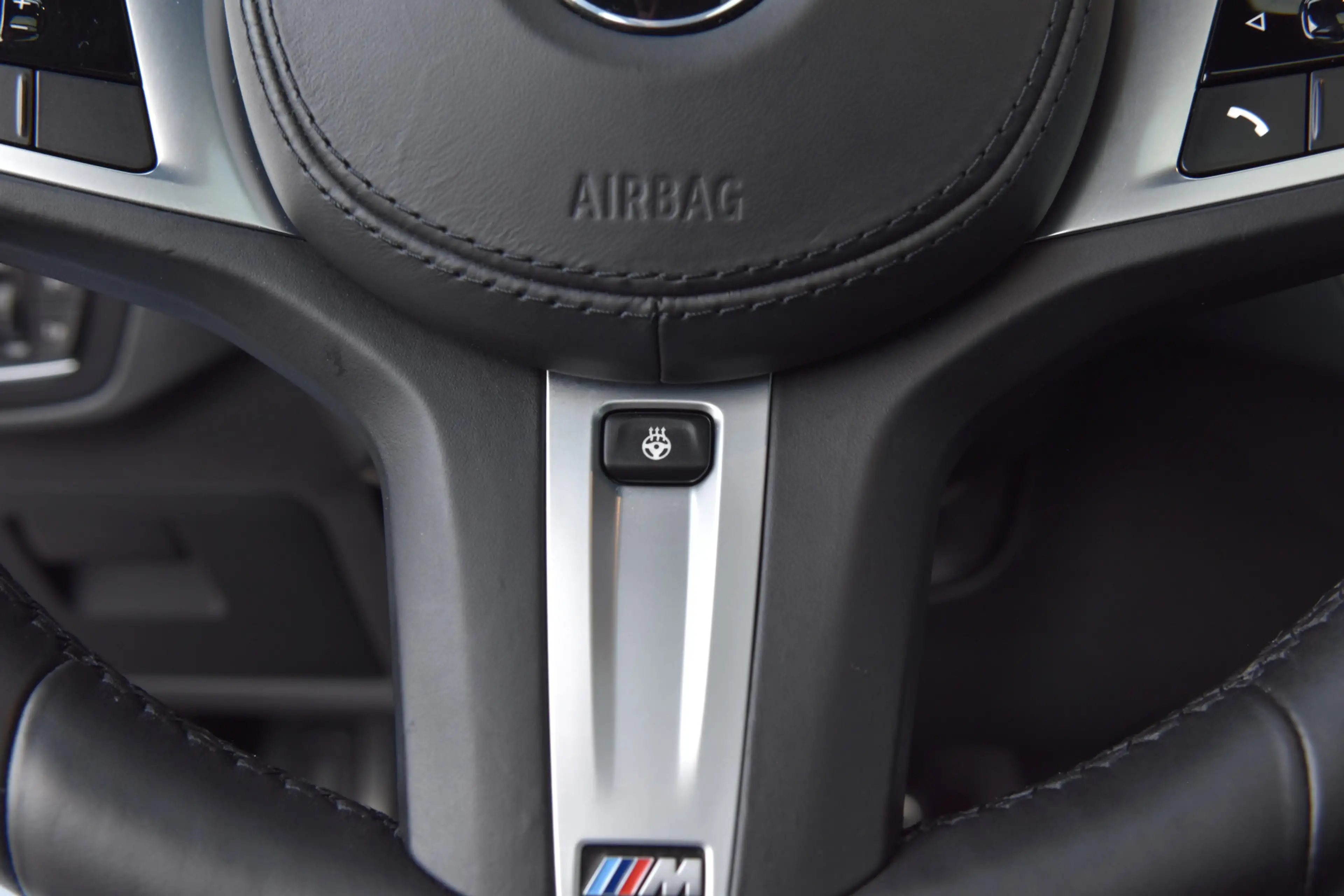 BMW X3 S-Drive 20i Launch Edition High Executive * M-Spor — photo 27