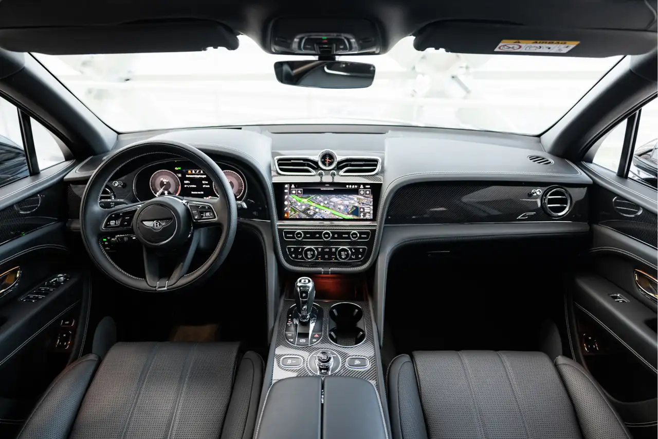 Bentley Bentayga 2023