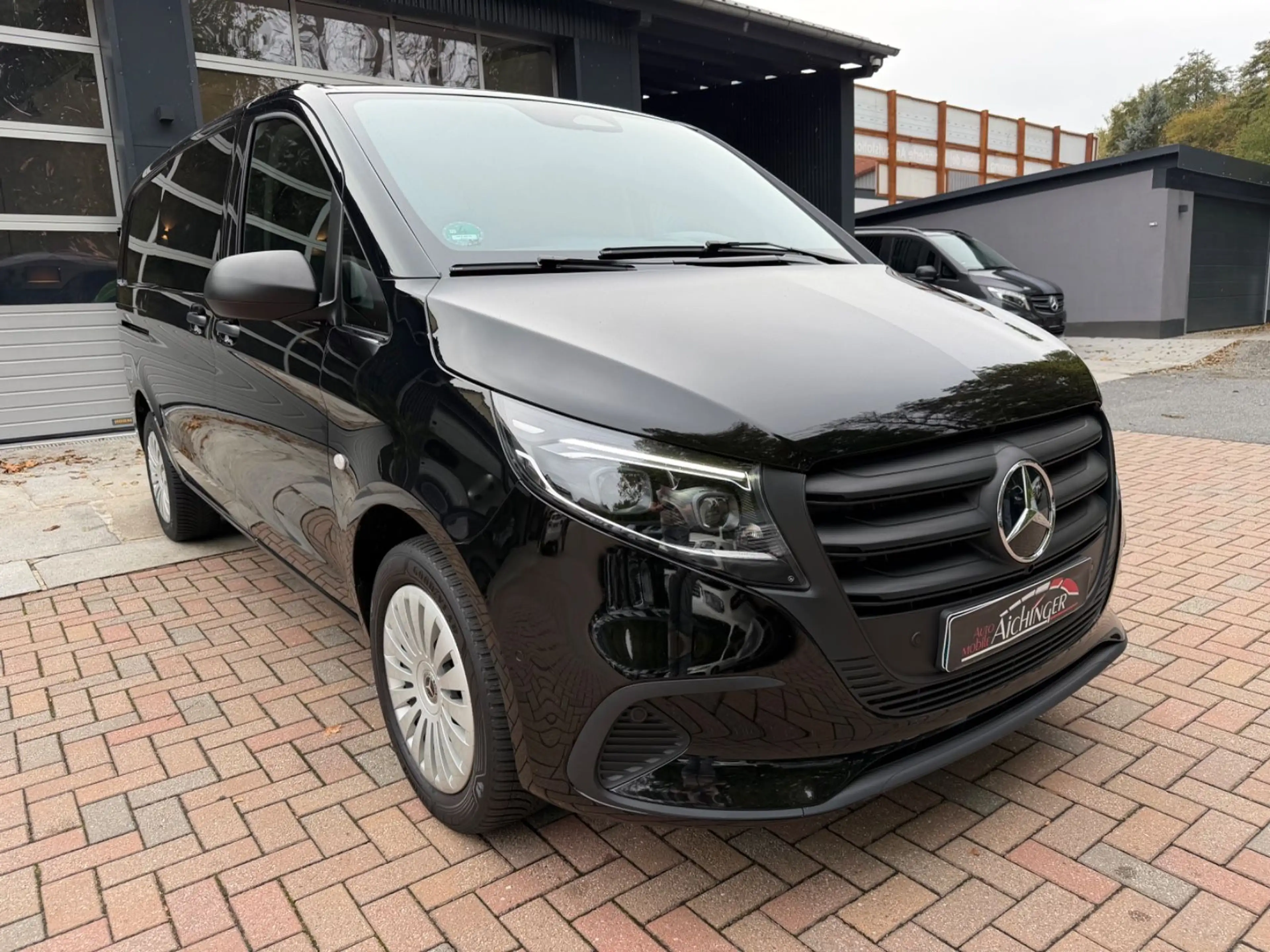 Mercedes-Benz Vito Mixto 116 CDI RWD lang PRO 1.Hand — photo 3