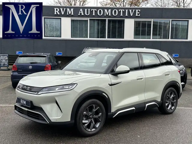 BYD Atto 2 Boost 45 kWh VAN: €32.900,- VOOR: €30.770,- UW EIN